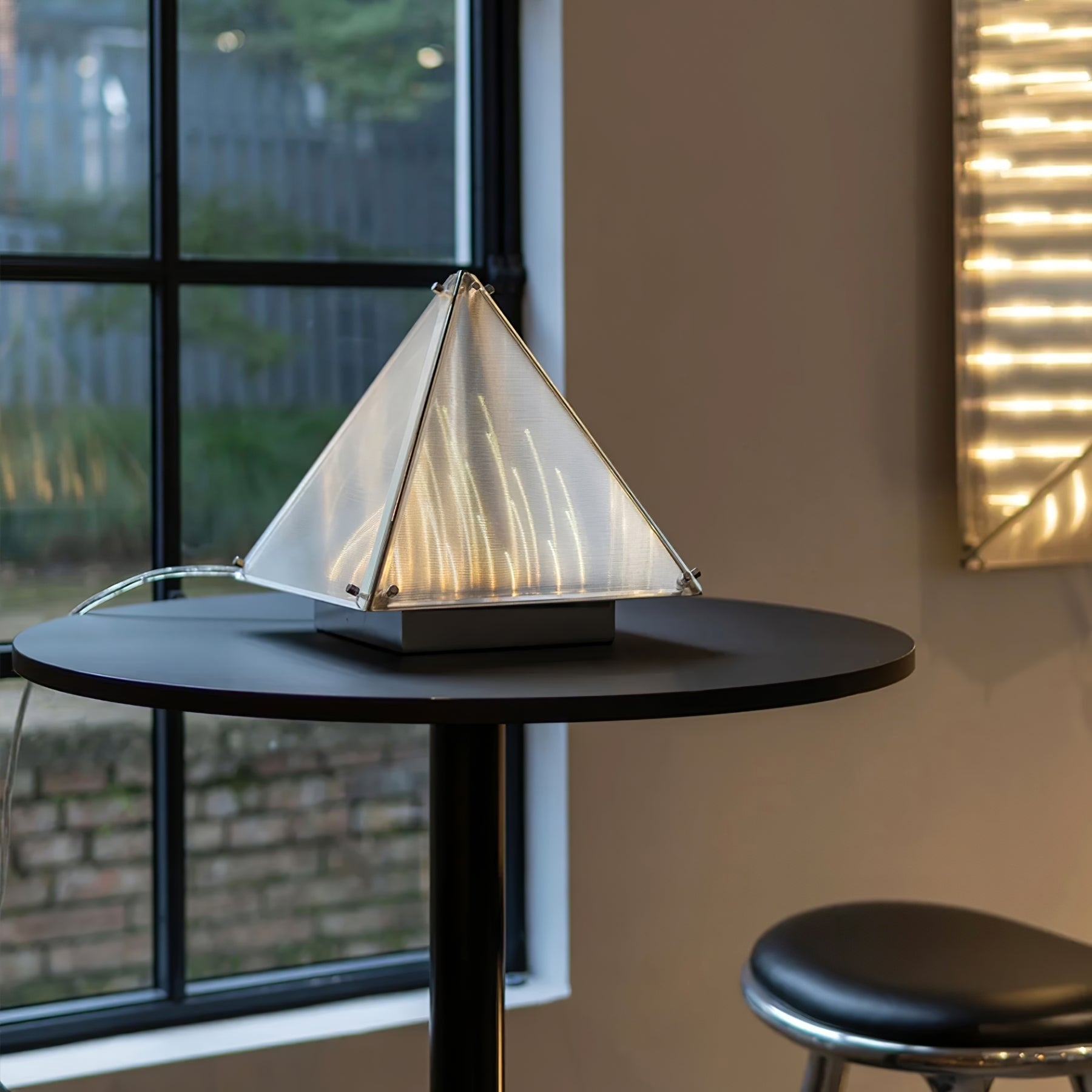 Fragment Table Lamp T1669