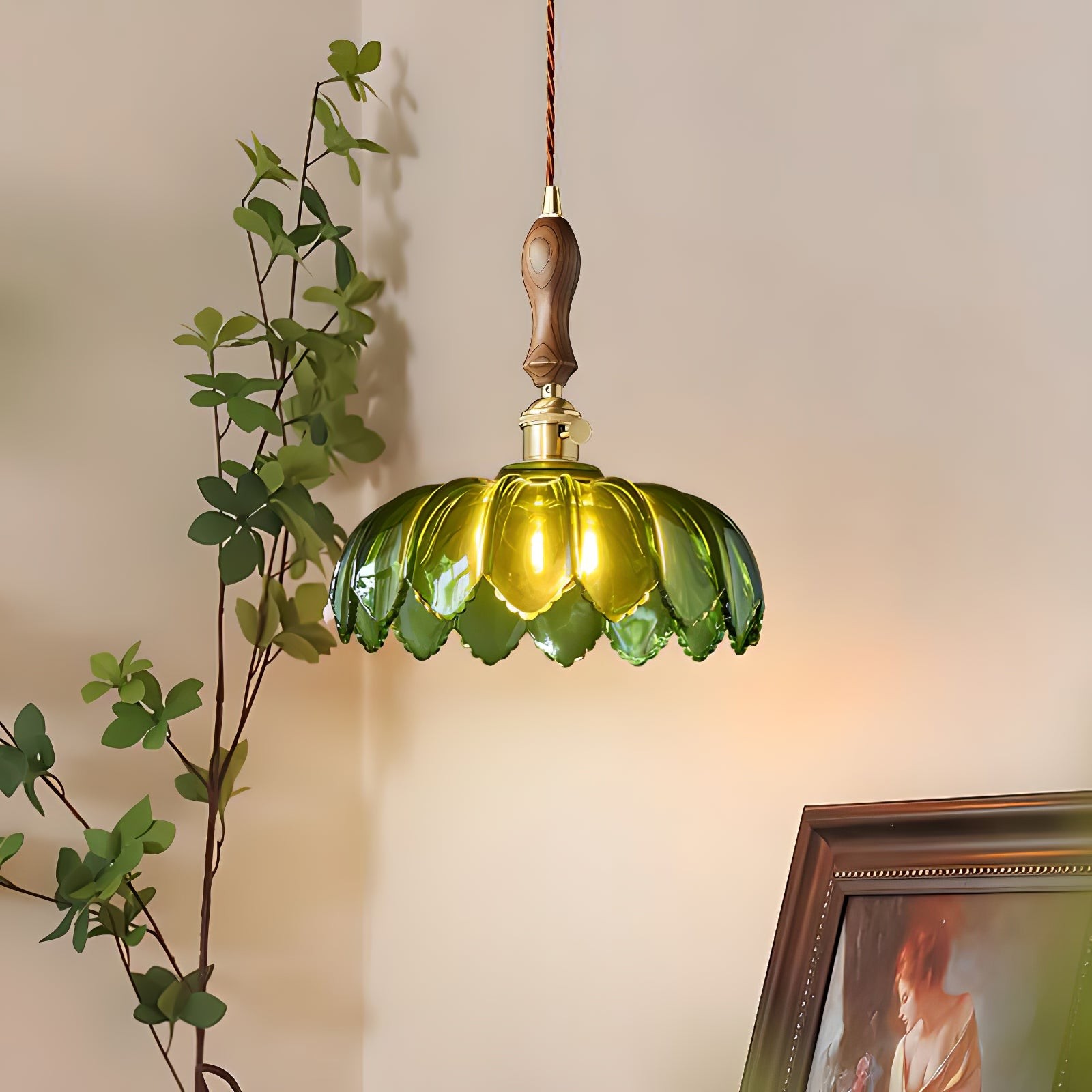 Retro Petal Green Pendant Lamp M542
