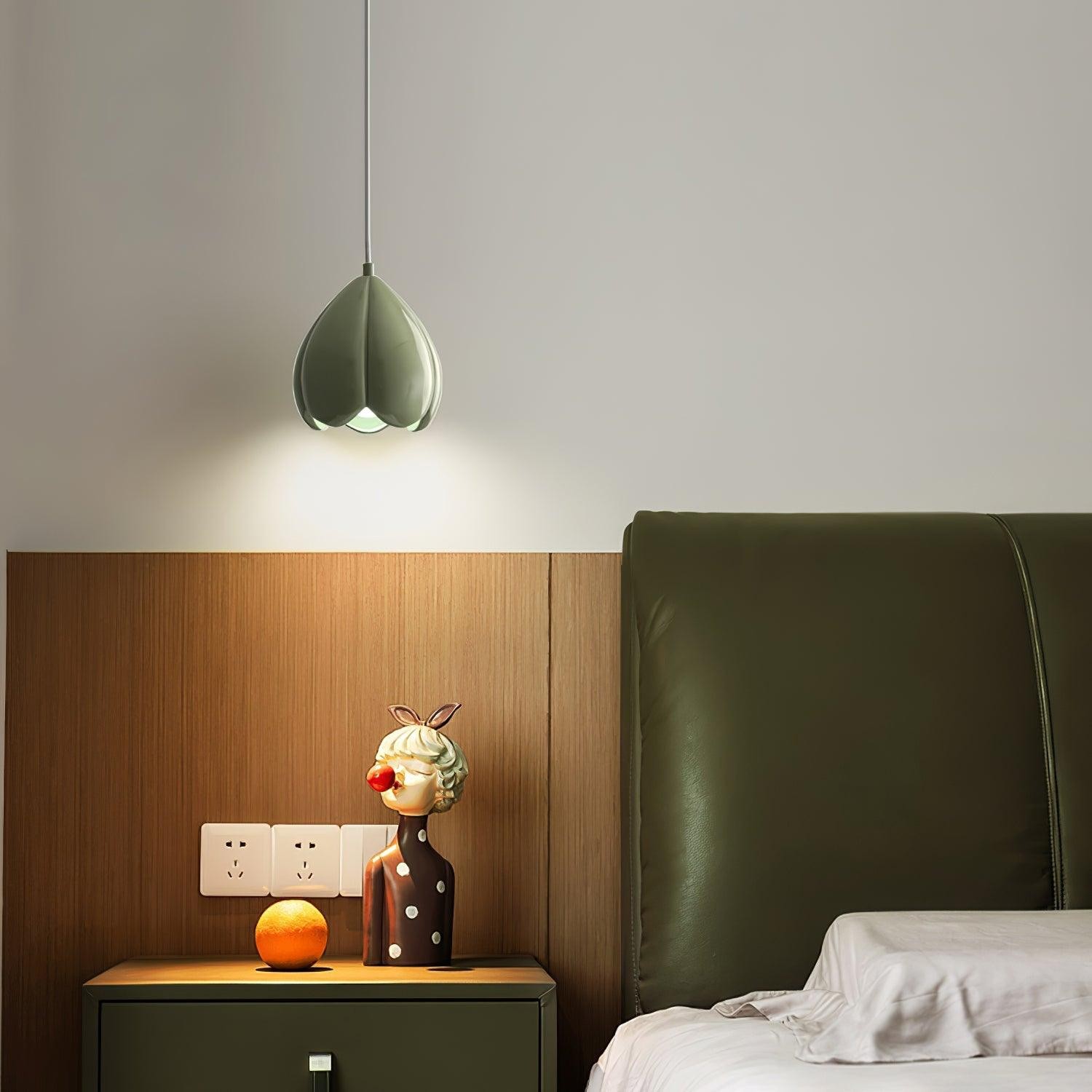 Cream Color Resin Pod Pendant Lamp M369