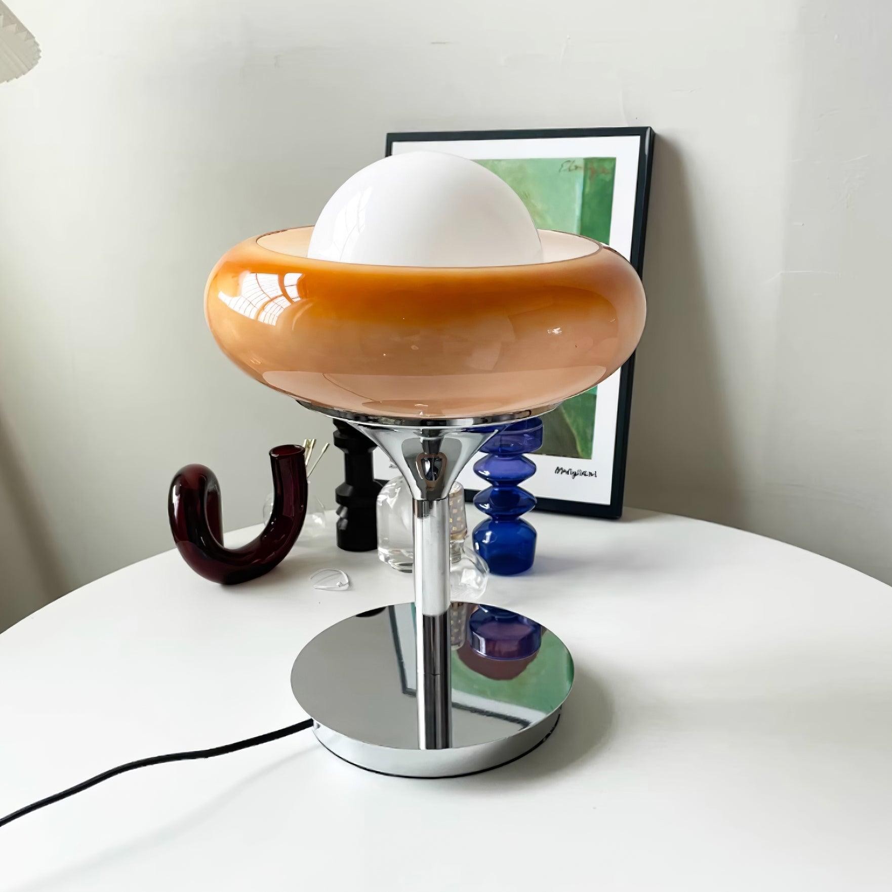 Vintage Cream Table Lamp for Bedroom M54