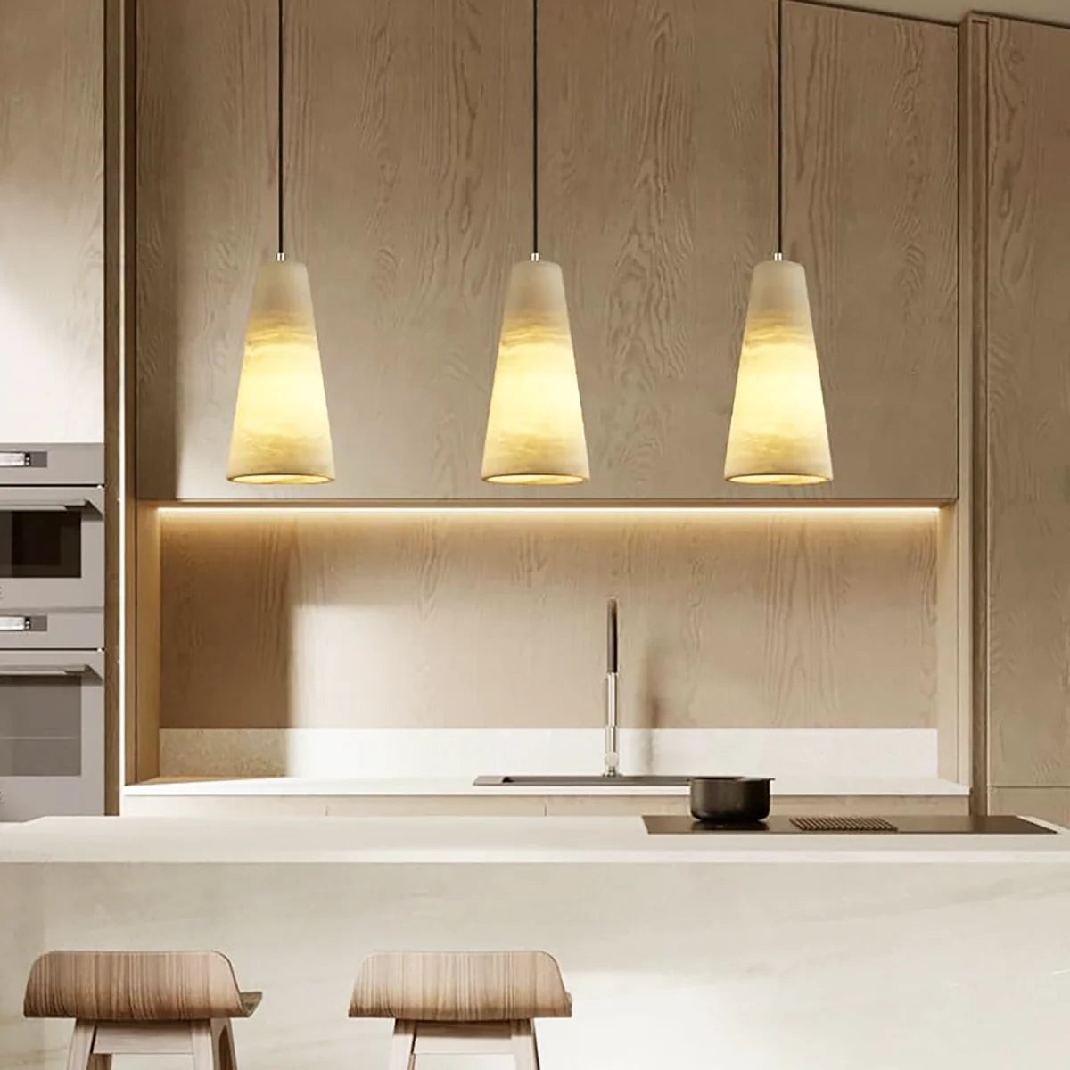 Aurora Pillar Alabaster Pendant Light T2171