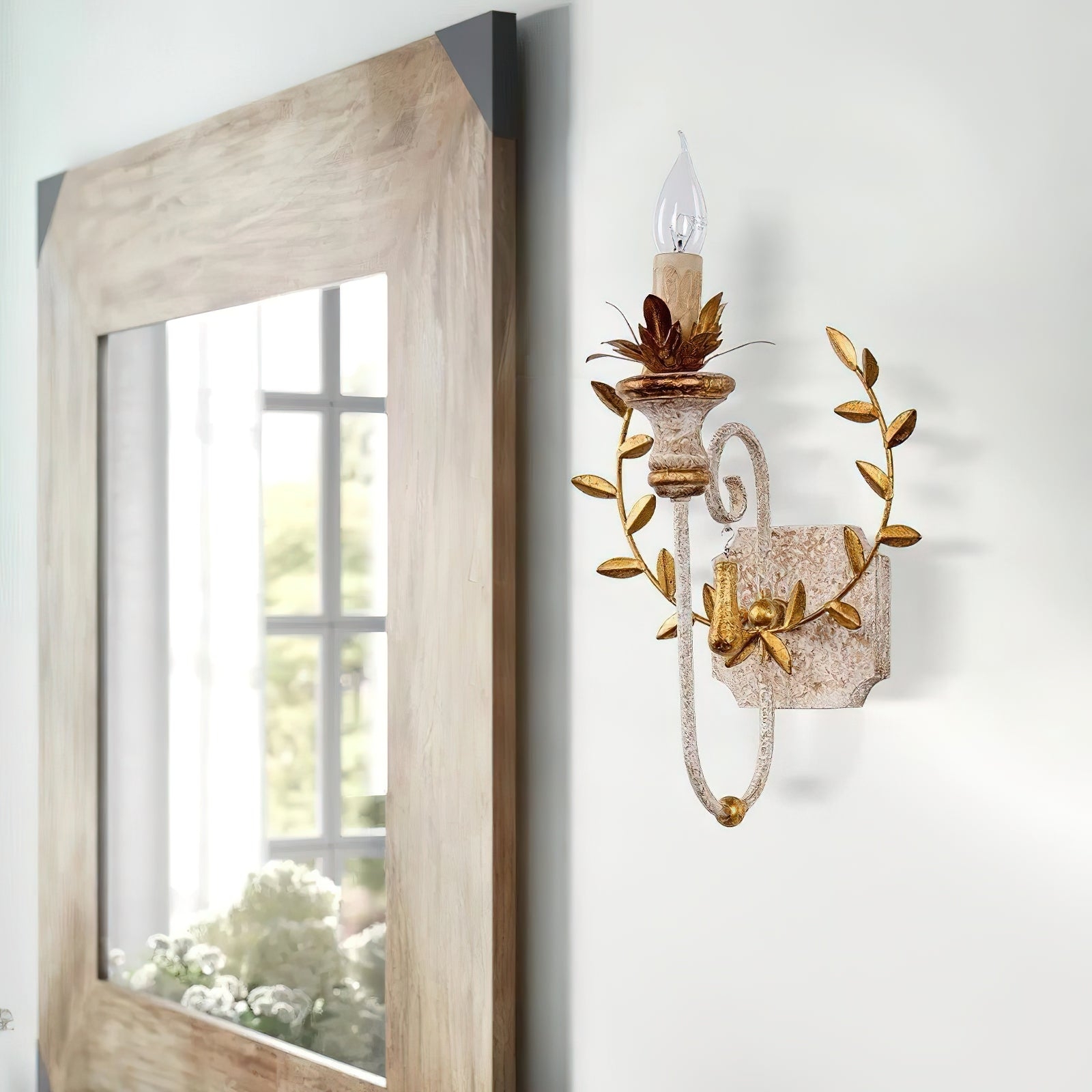 Cumiers Wall Lamp T1755