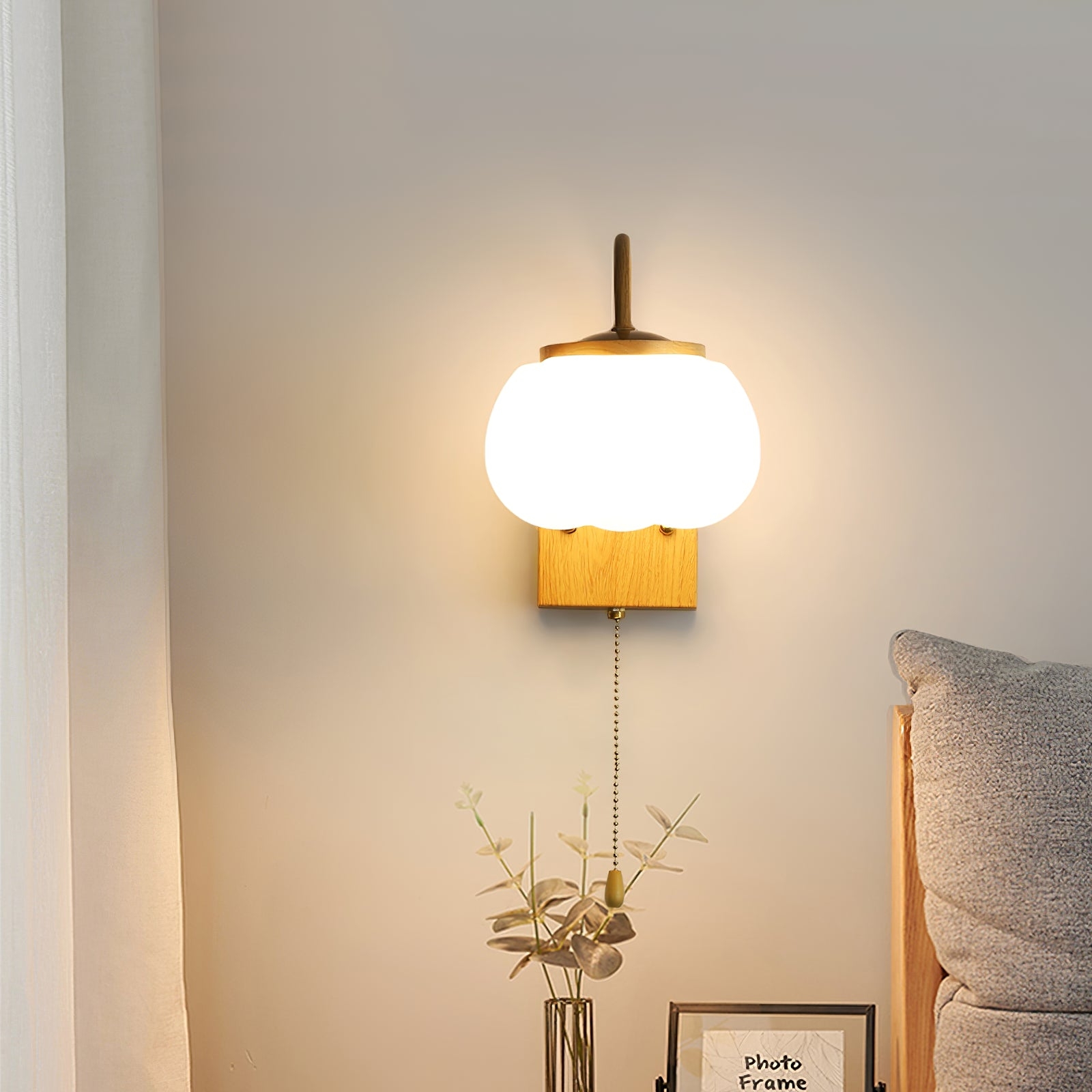 Kapok Flower Wall Lamp T1643