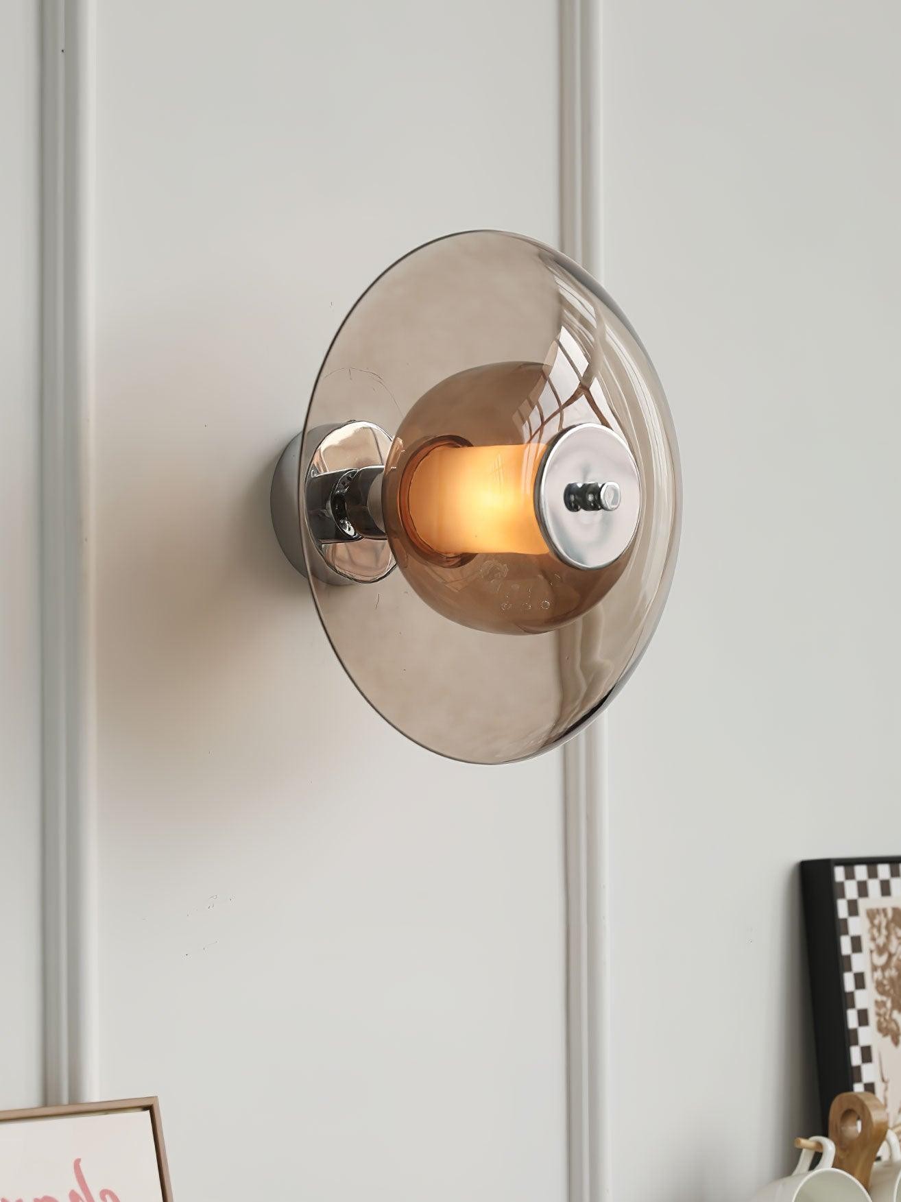 Flying Saucer Plug-in Wall Light M365