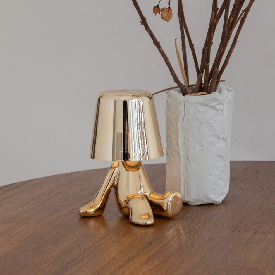Aurabrova Human Figure Table Lamp - Modern Sculptural Design for Living Room