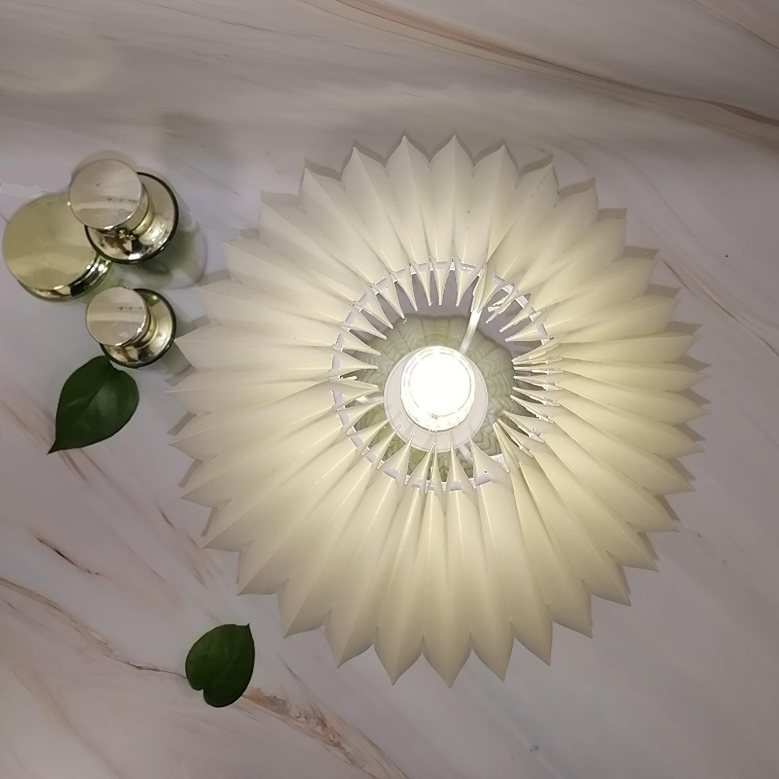 Vintage Pleated Table Lamp M206