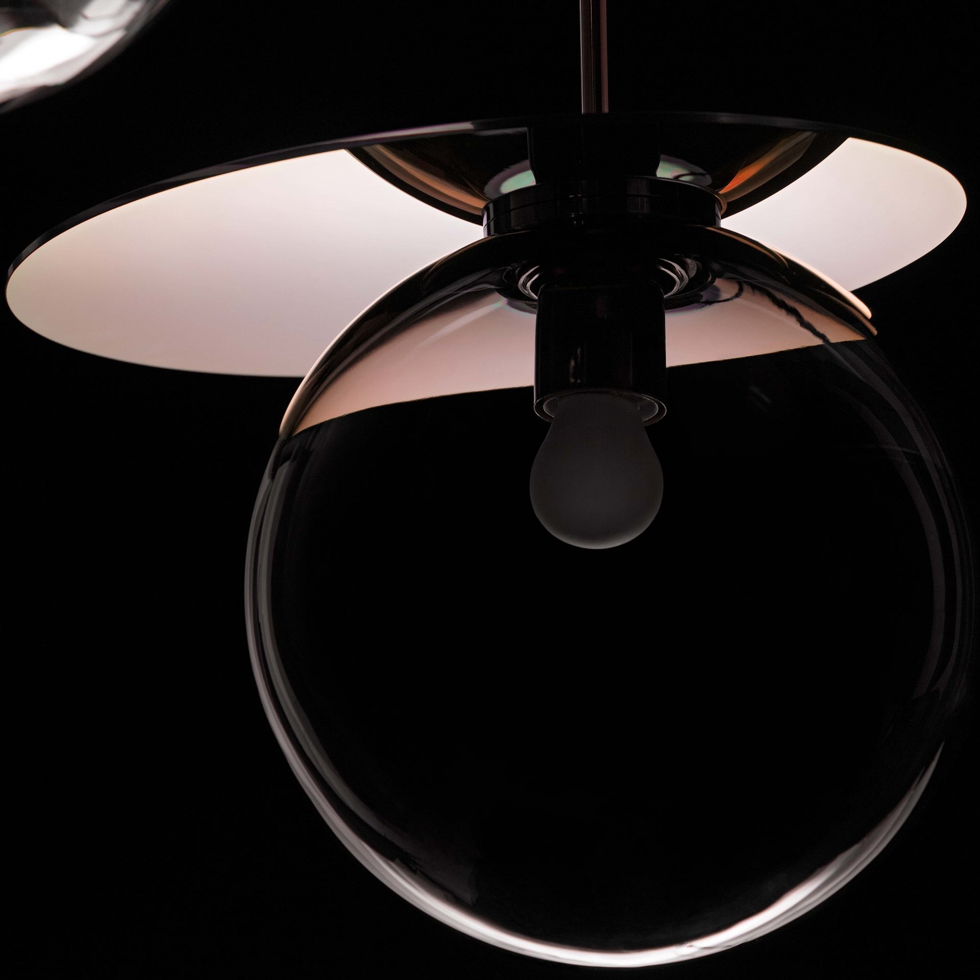 Umbra Pendant light