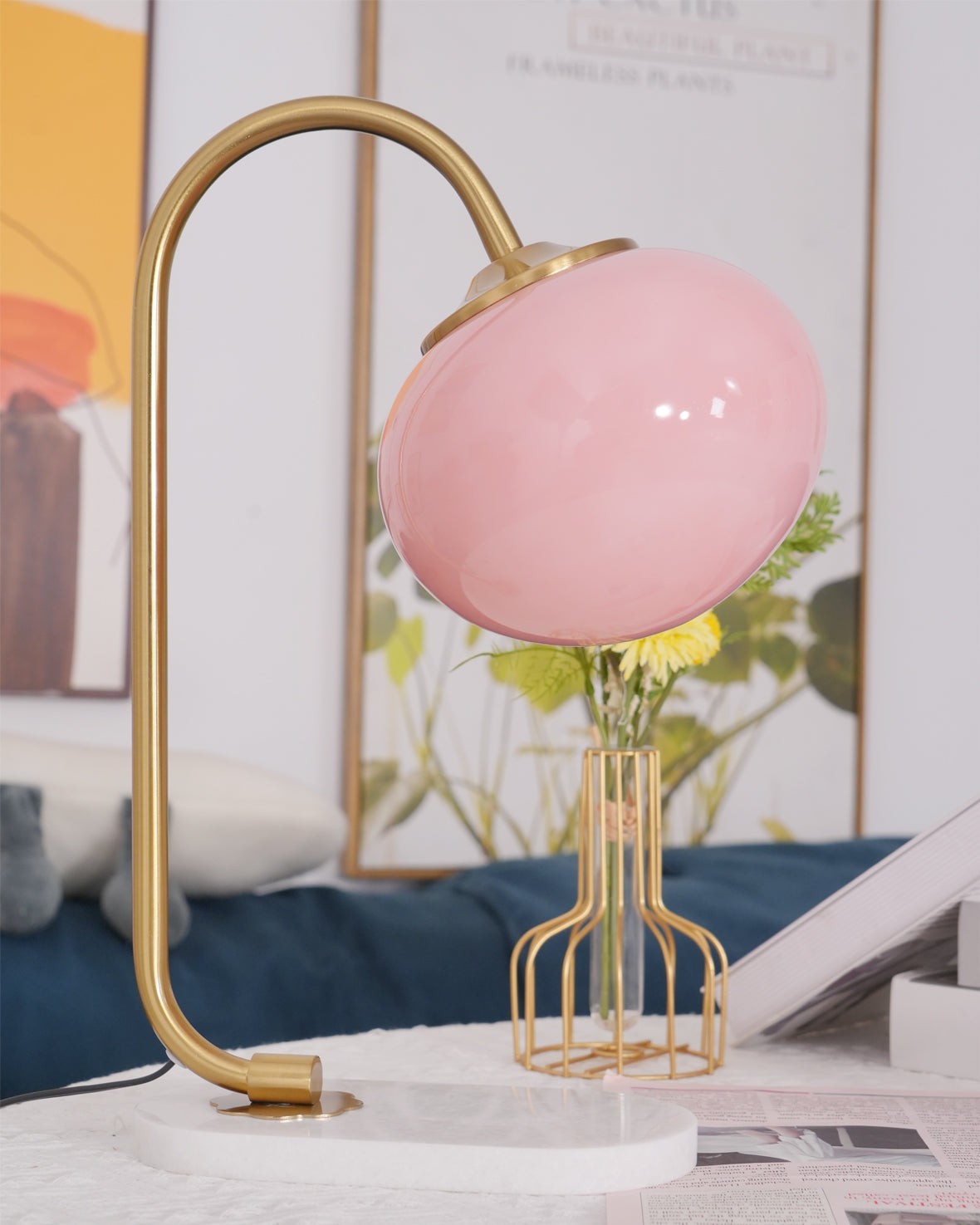 Scandinavian Cream Ball Table Lamp For Living Room M348