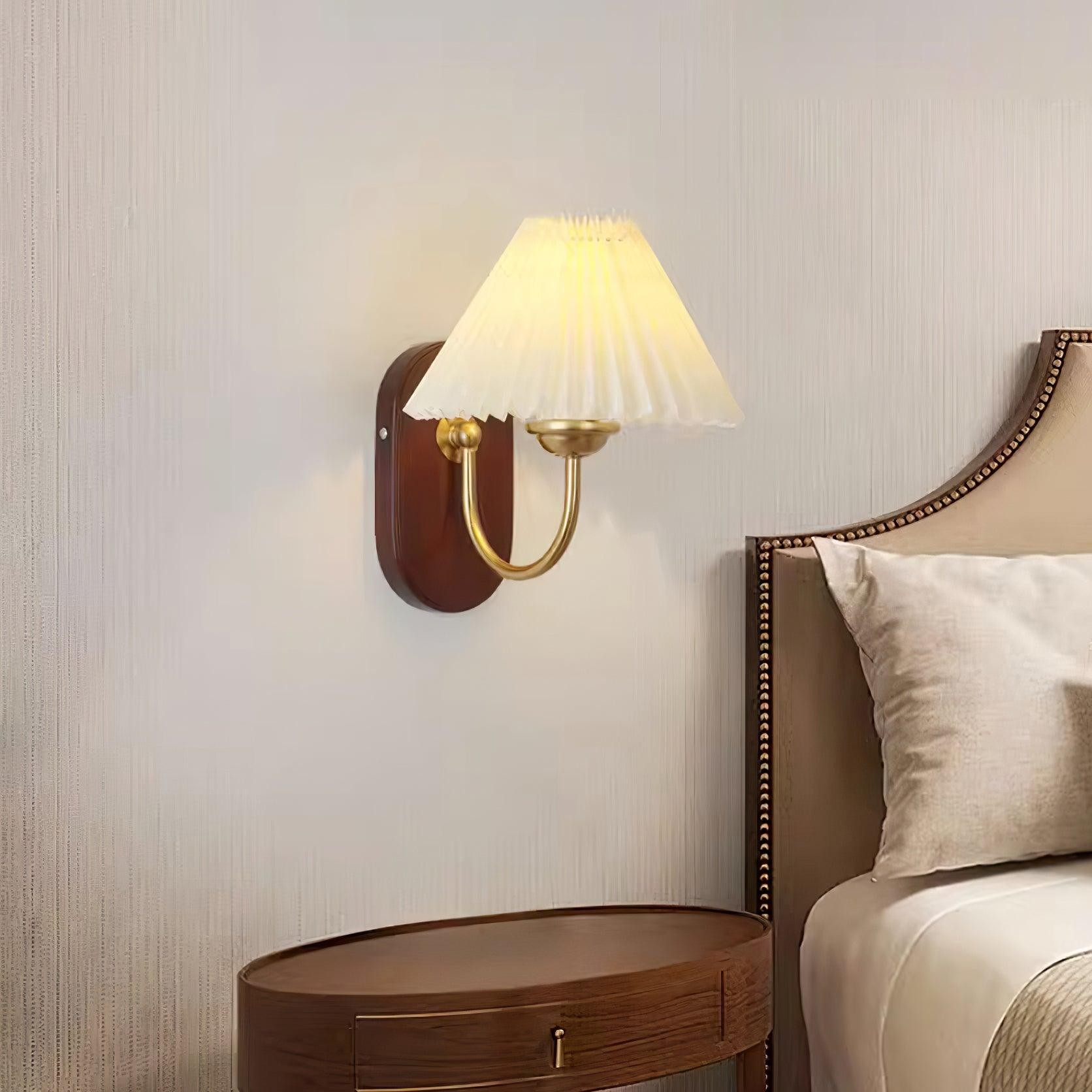 Modern Fashion Wall Lamp for Bedroom M49