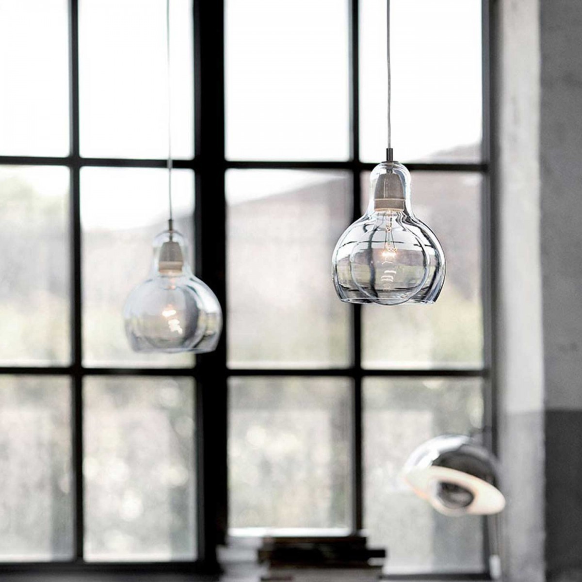 Bulb SR1/Mega Bulb SR2 Pendant Light