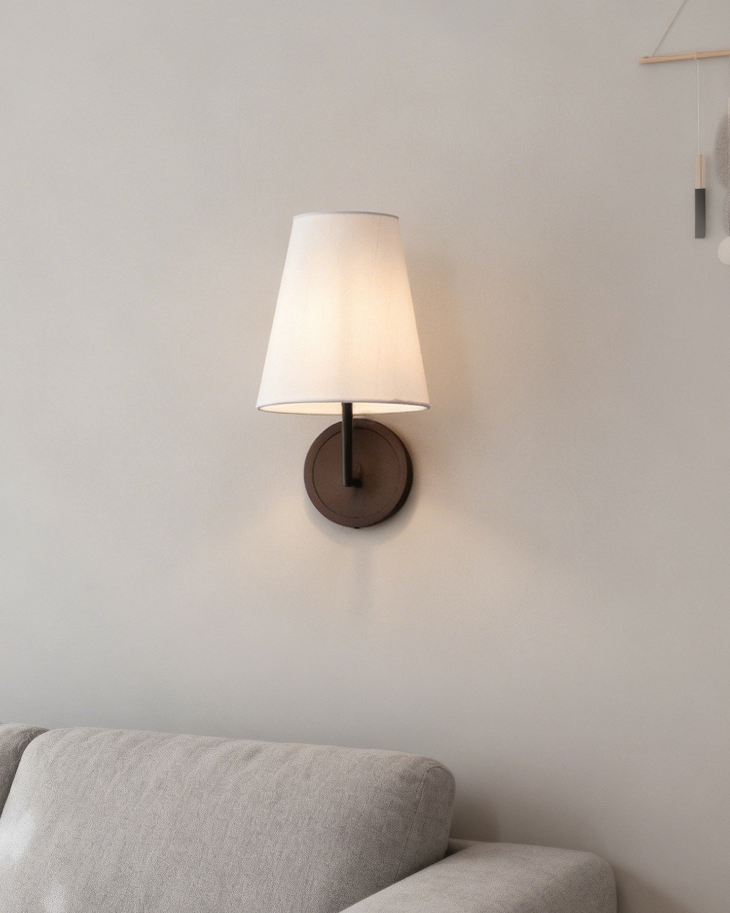 Ethereal Wall Lamp T1543
