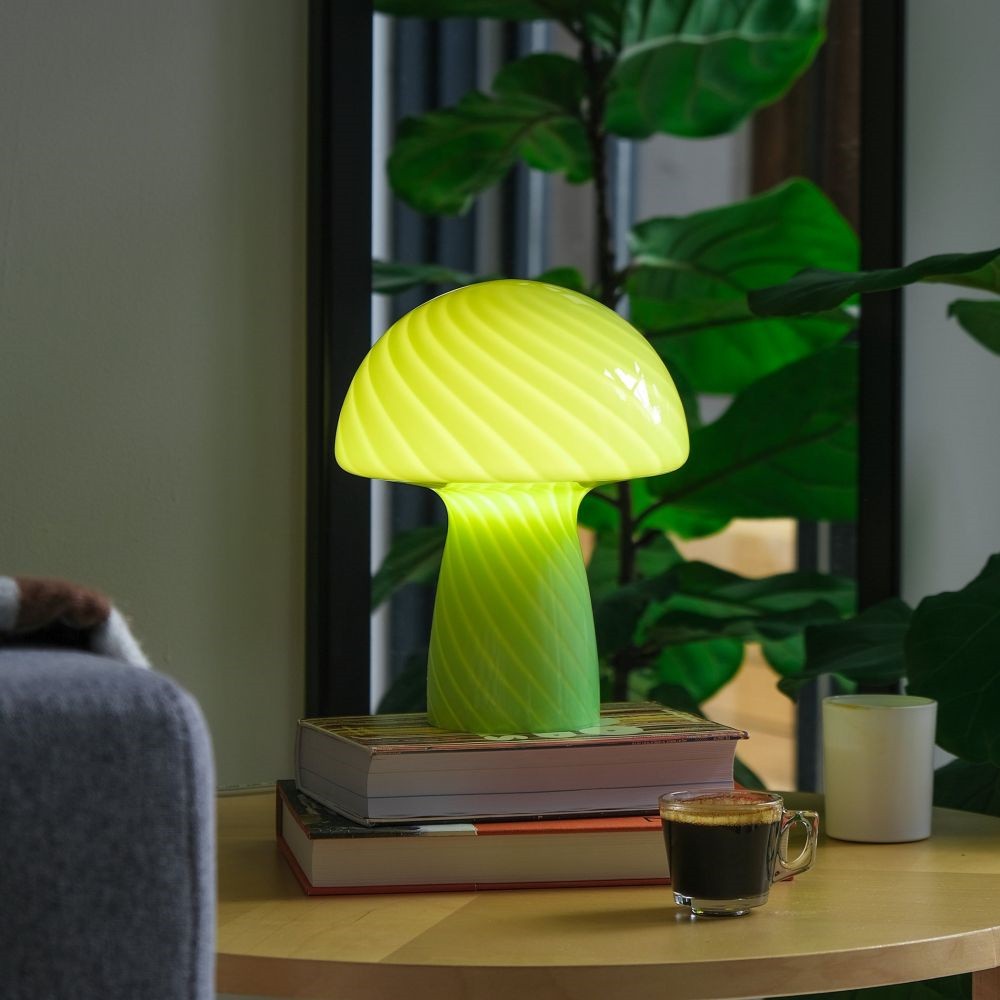 FUNGI TOWN Mushroom Table Lamp S84