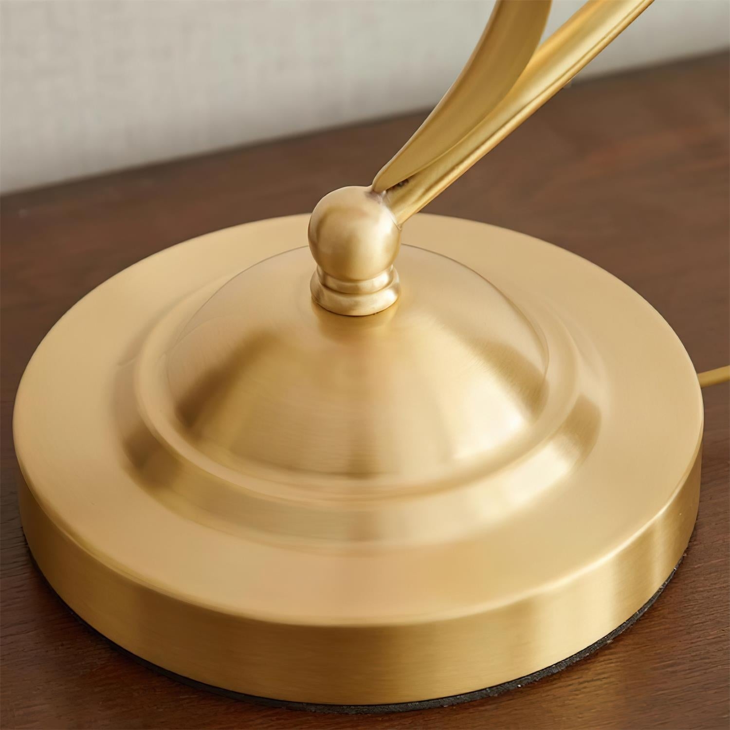 Serenity Petal Table Lamp T1436
