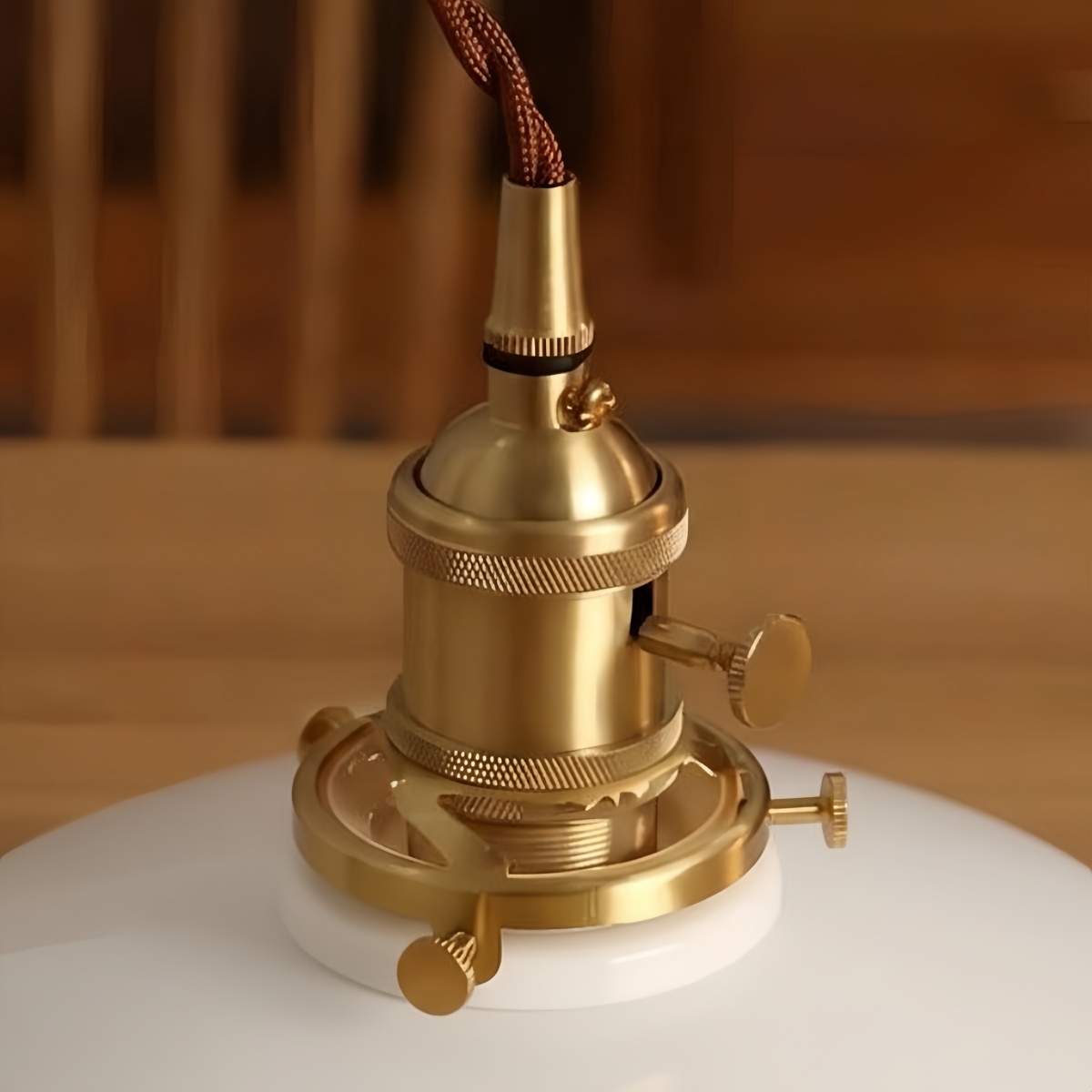 Aluneroa Vintage Inspired Flower Pendant Lamp Soft Curved Silhouette for Interior Lighting T1084