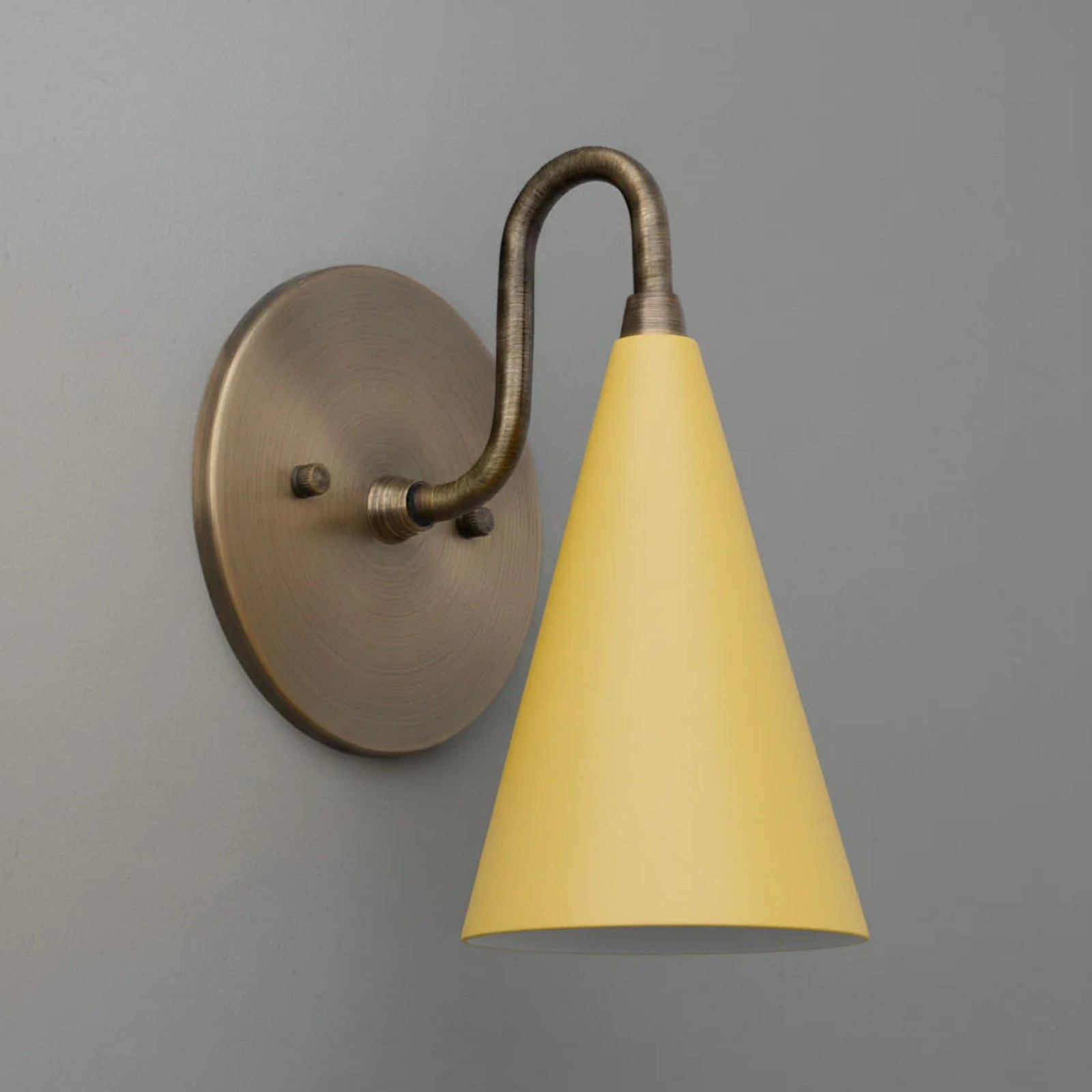 Minimalist Tall Brass Triangular Wall Lamp S307