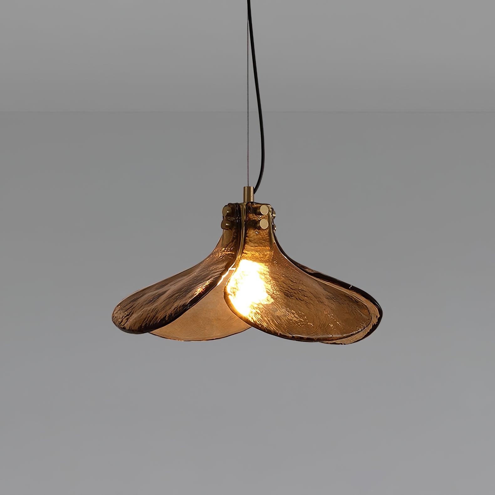 Vintage Clover Pendant Light M353