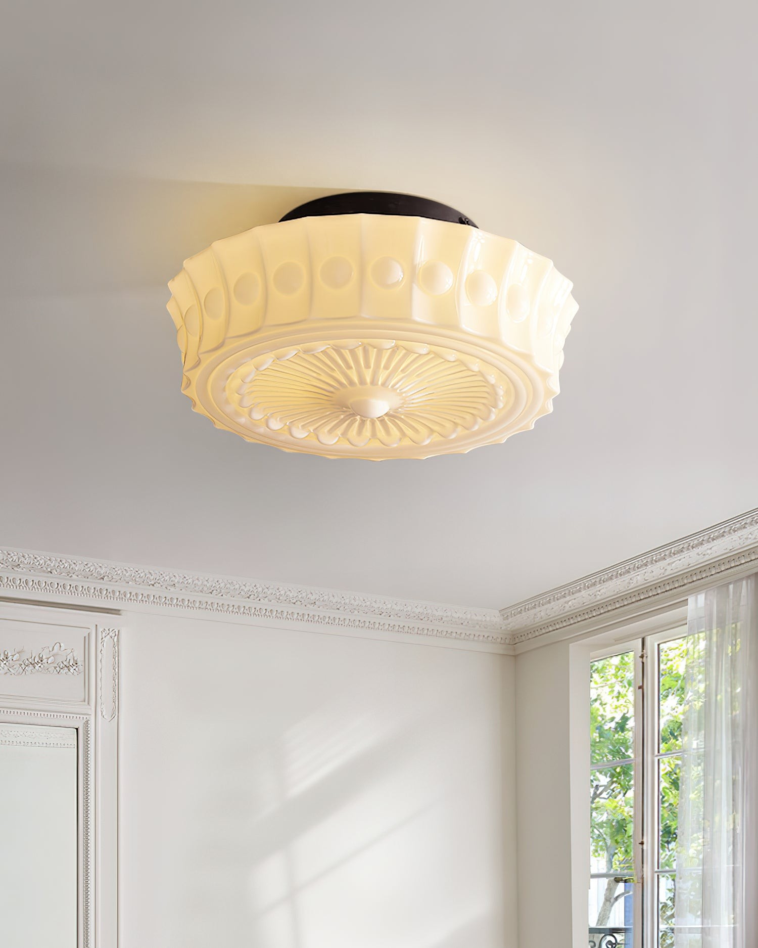 Rigidus French Vintage Glass Cream Style Ceiling Light M52
