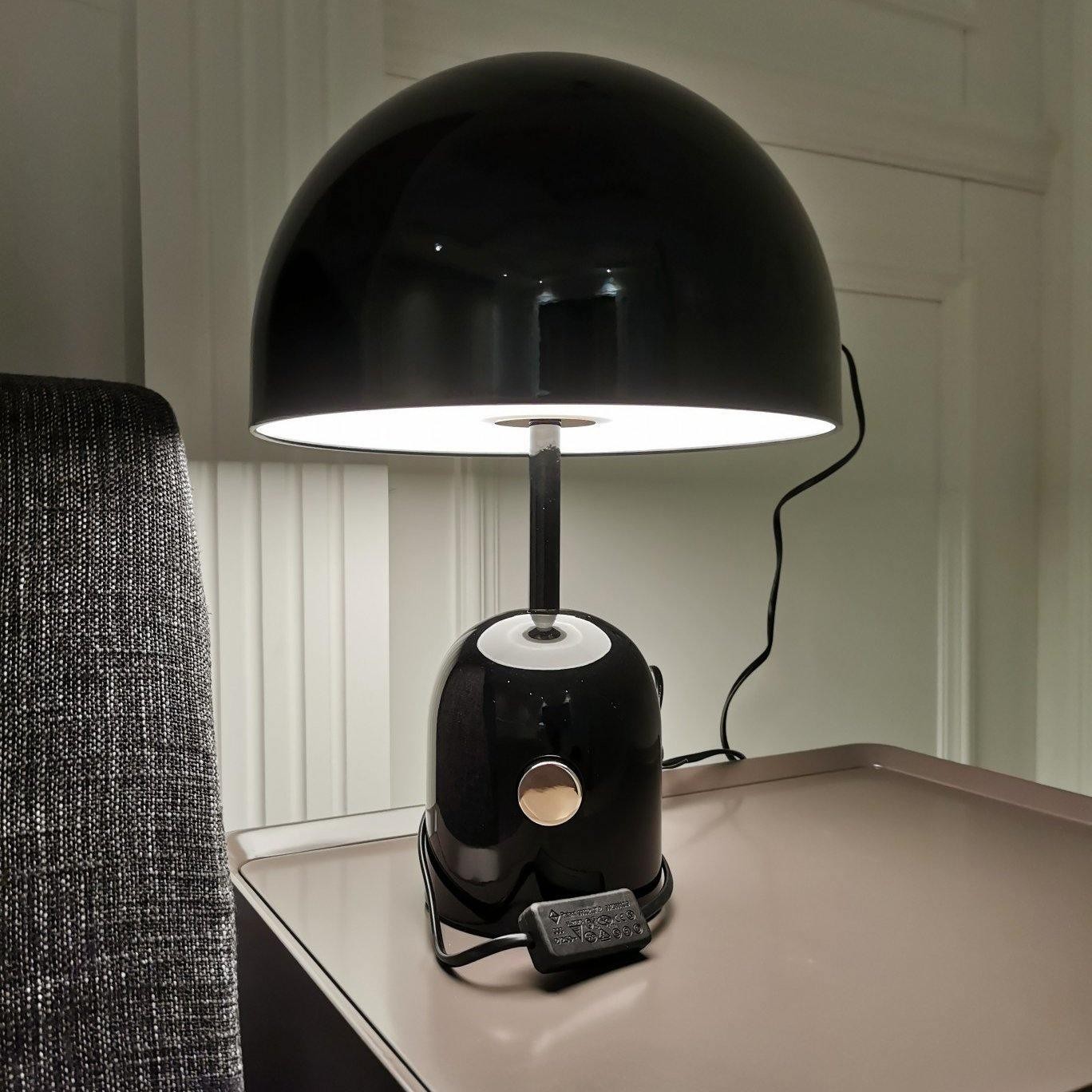 Bell Table Light T041