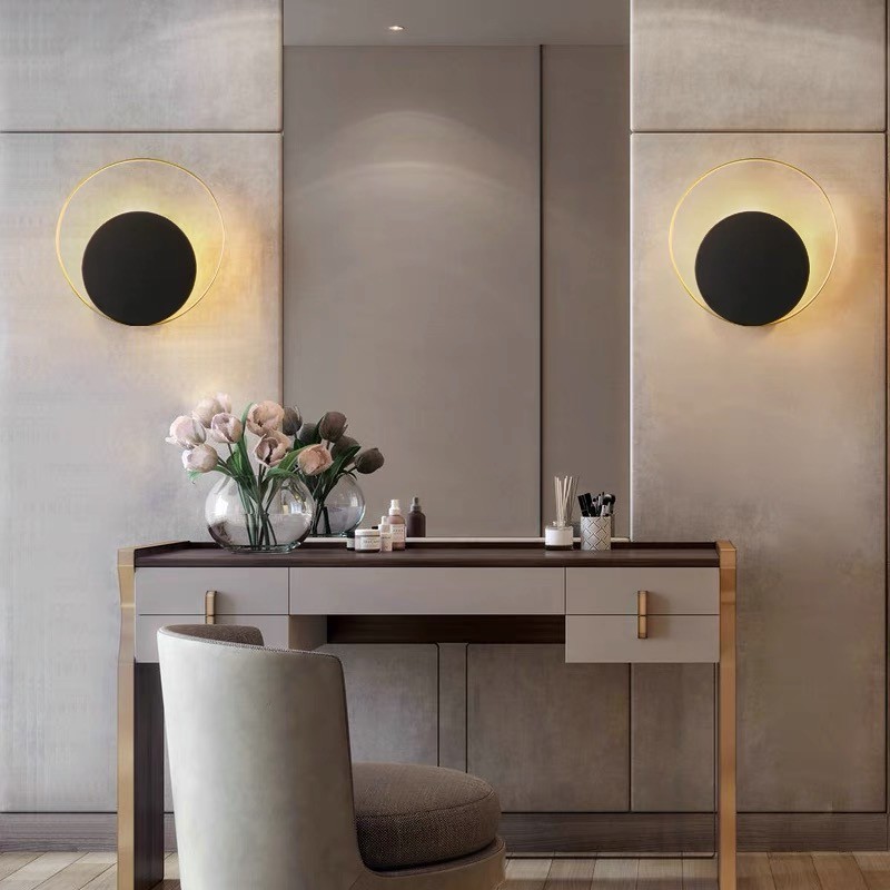 Circle Wall Lamp