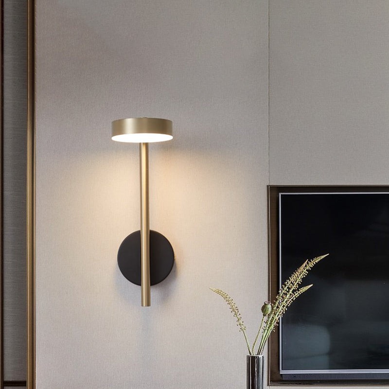 Italian Simple Round Metal Wall Lamp M557