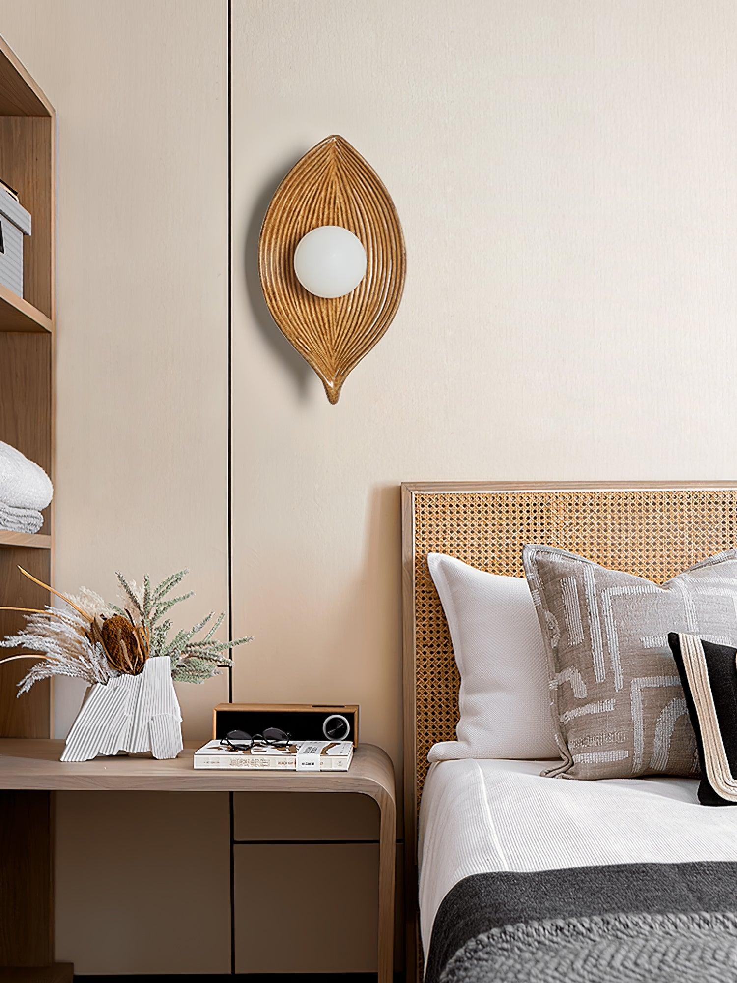Leaf Canoe Wall Sconce M442