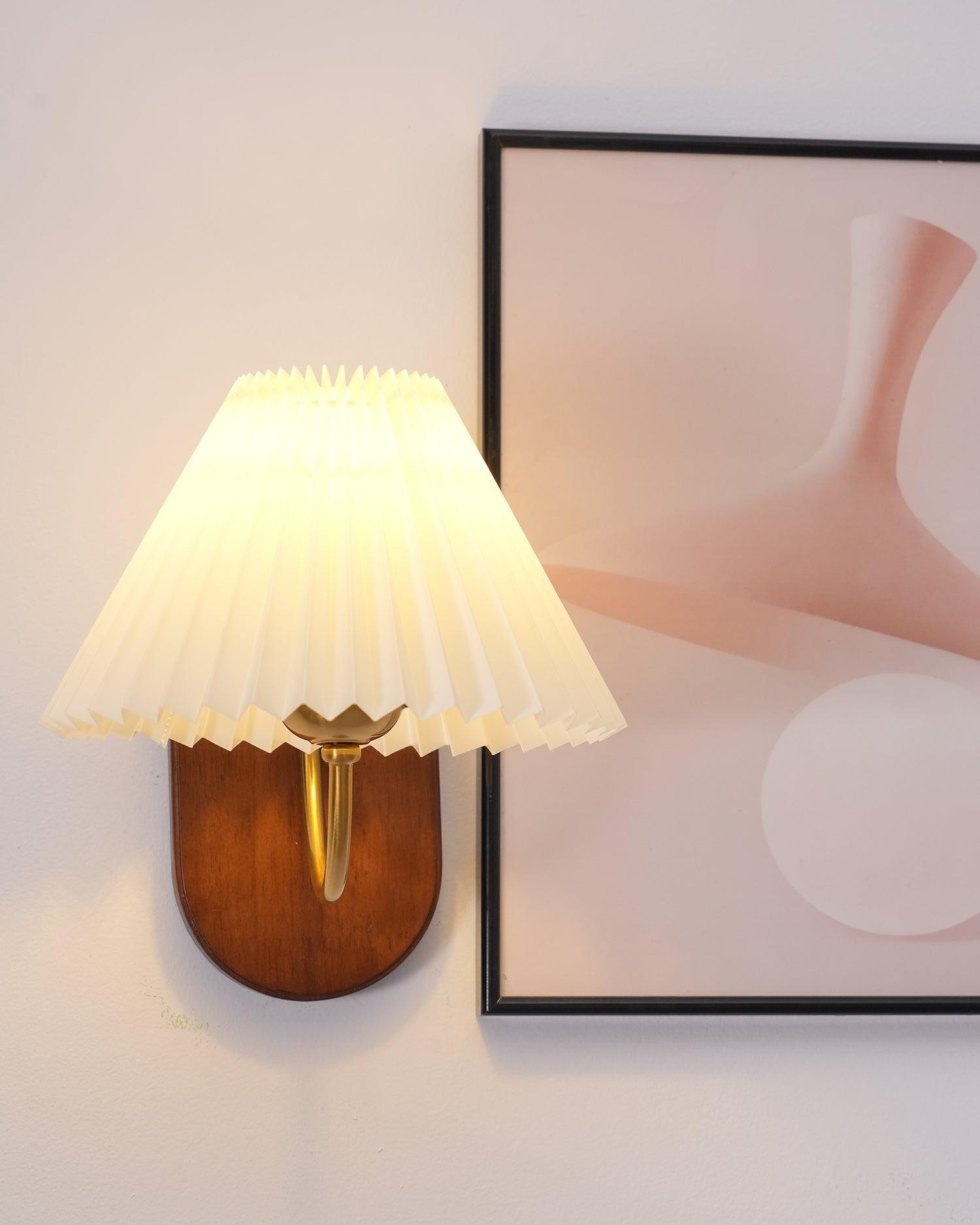 Modern Fashion Wall Lamp for Bedroom M49