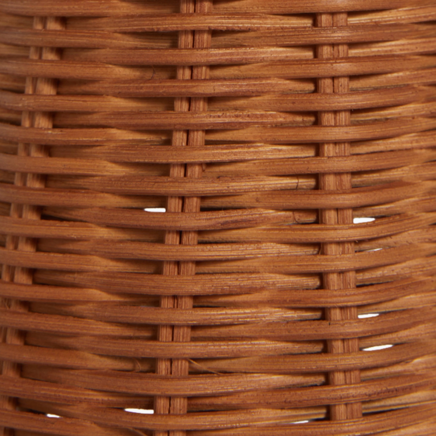 Wickara Sculptural Rattan Mini Table Lamp - Natural Woven Finish Suitable for Side Tables & Entryways T700