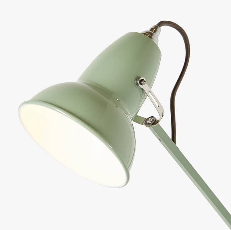 Classic Multicolor Desk Lamp - Adjustable Spring-Arm for Study Room T462