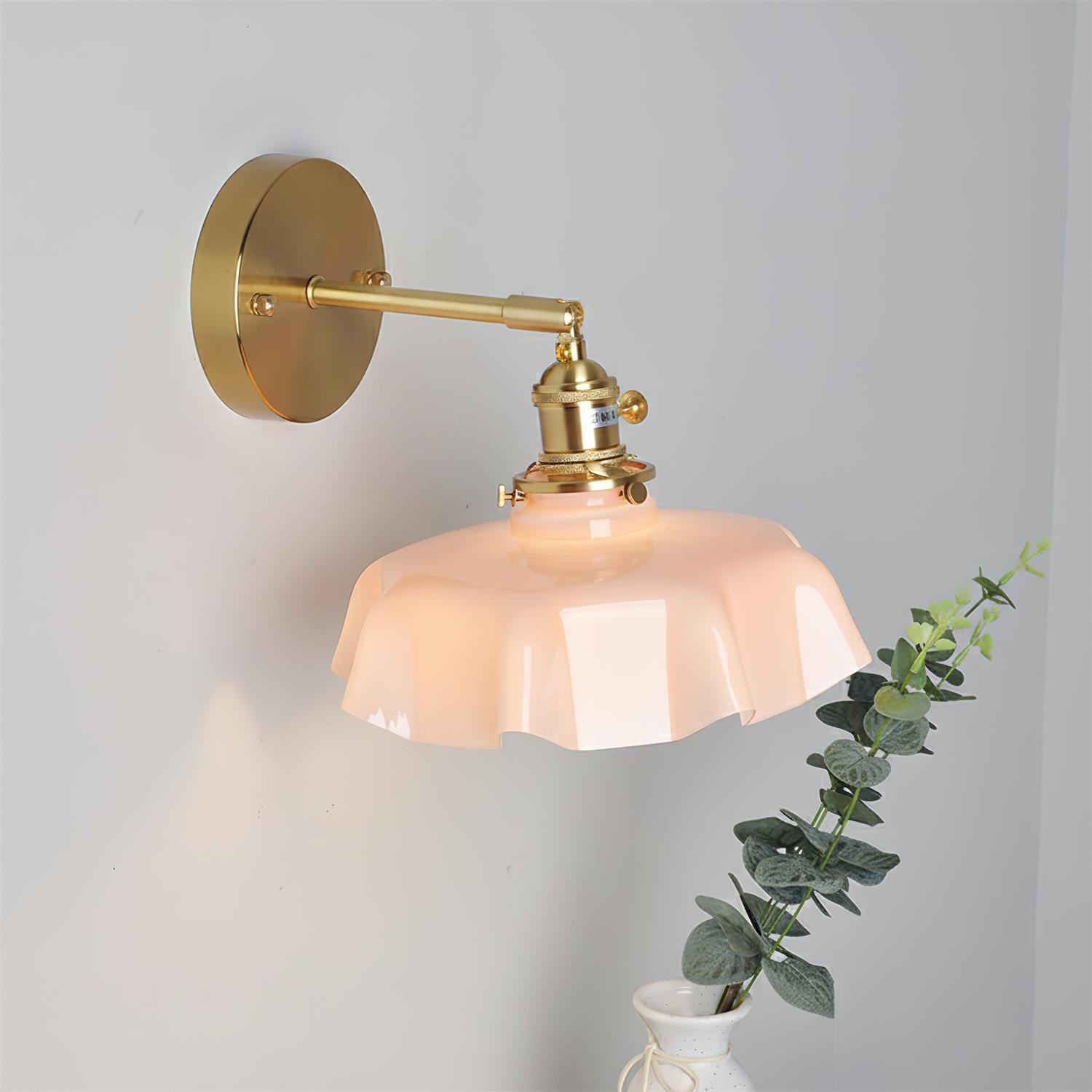 Skirted Ripple Wall Lamp T1470