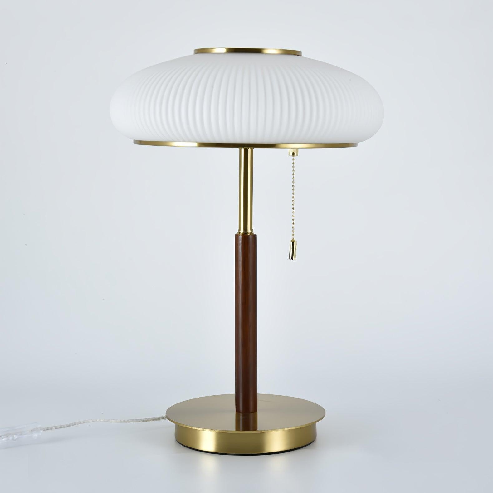 White Beautiful Luxury Fashion Metal Table Lamp M534