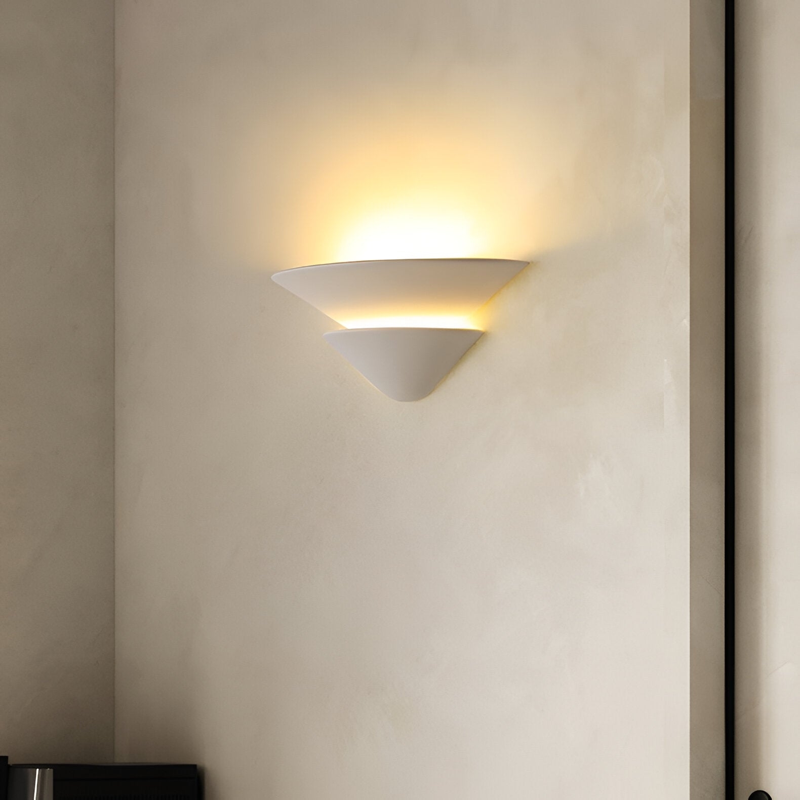 Shellora Wabi-Sabi Plaster Wall Light T2188