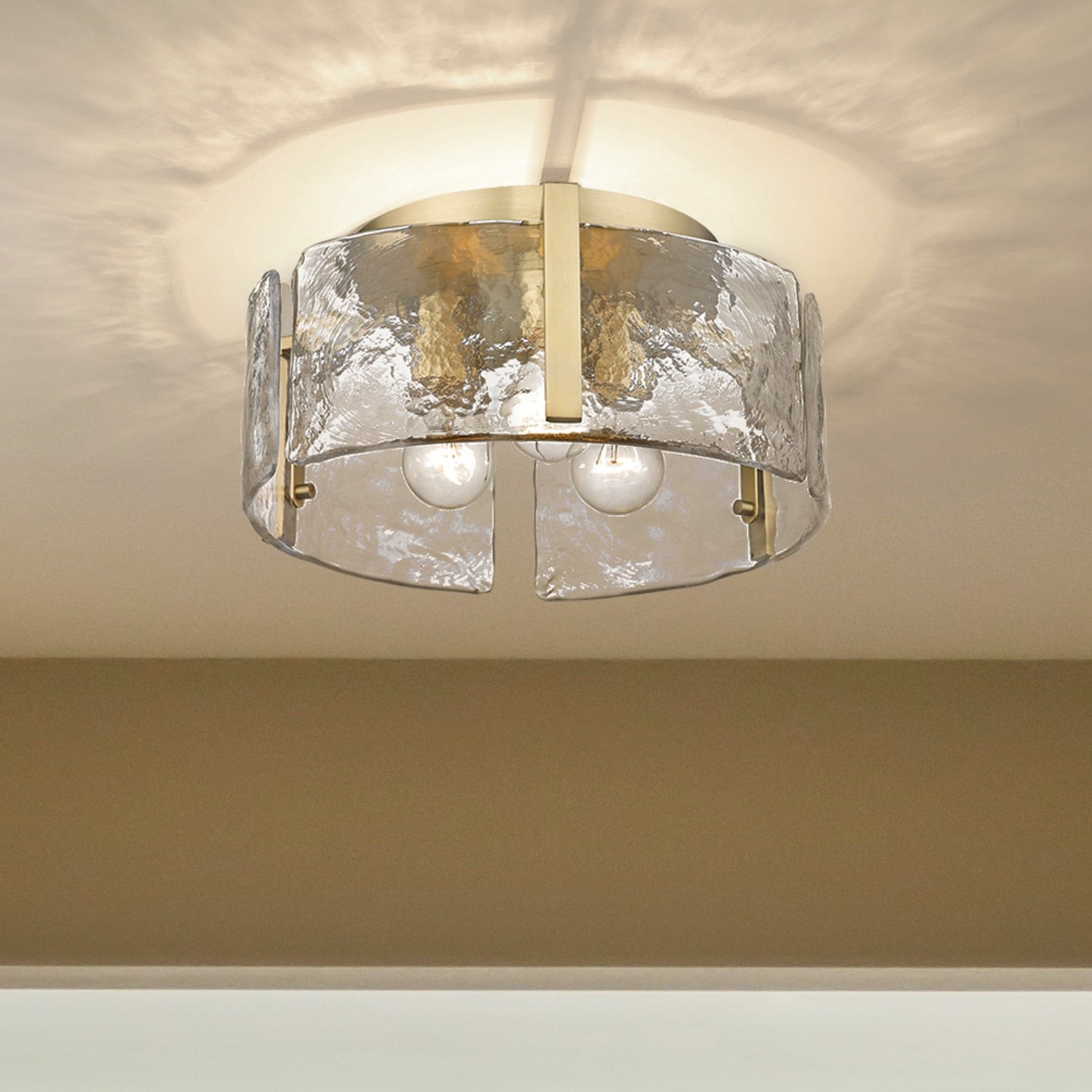 Nordic Light Luxury Flush Mount Ceiling Lamp for Living Room G27