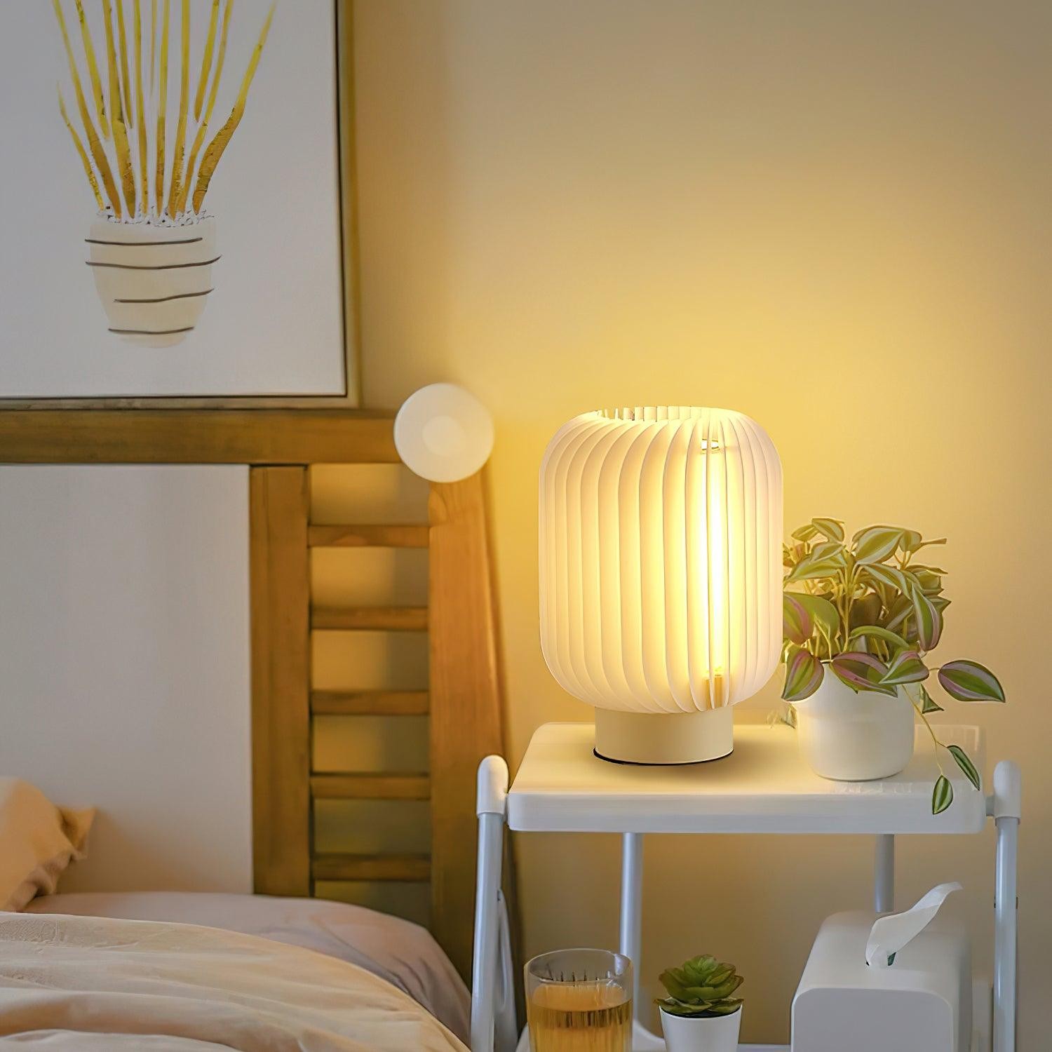 Round Translucent Pleated Table Lamp Suitable For Living Room M516