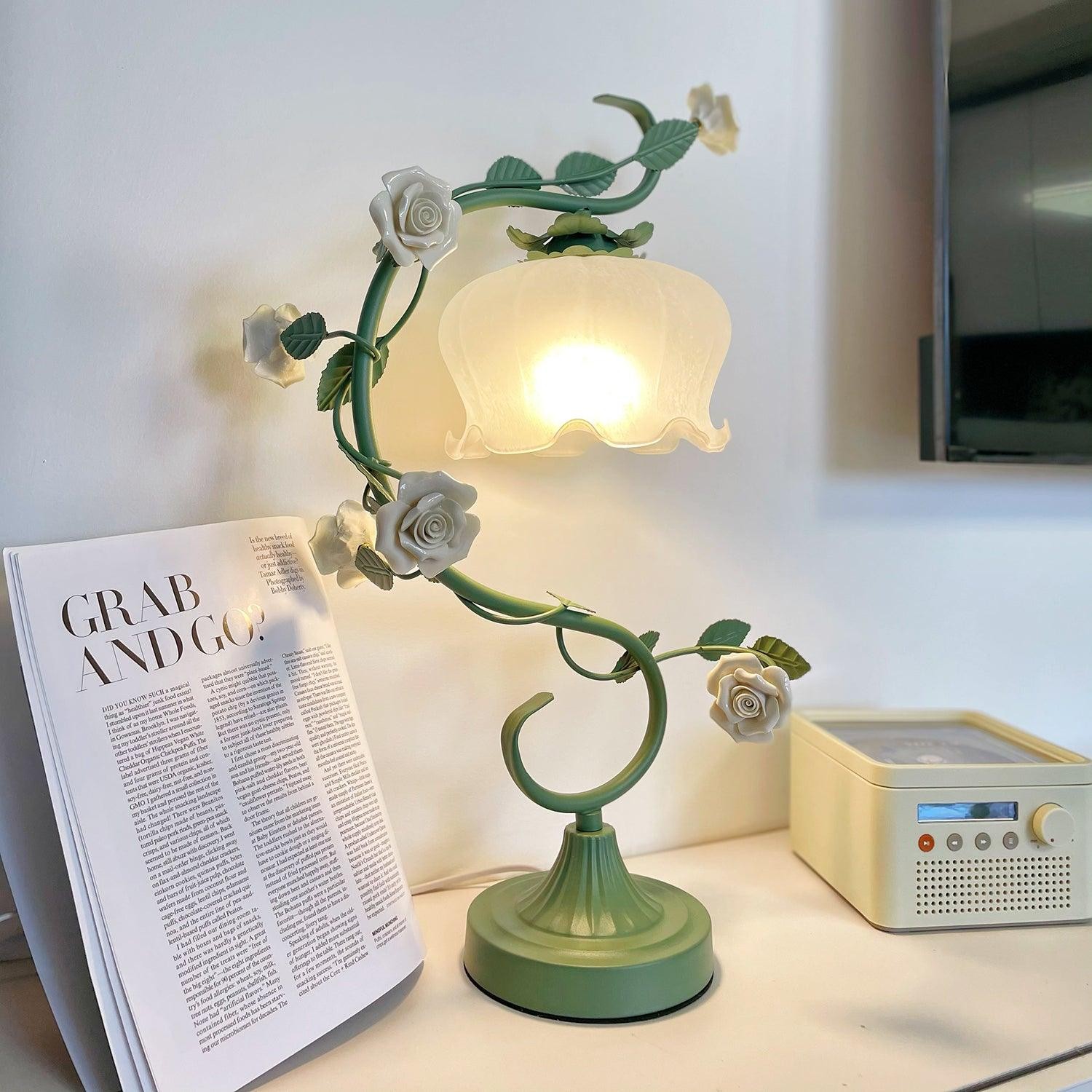 Green Pink White Rose Flower Table Lamp M107