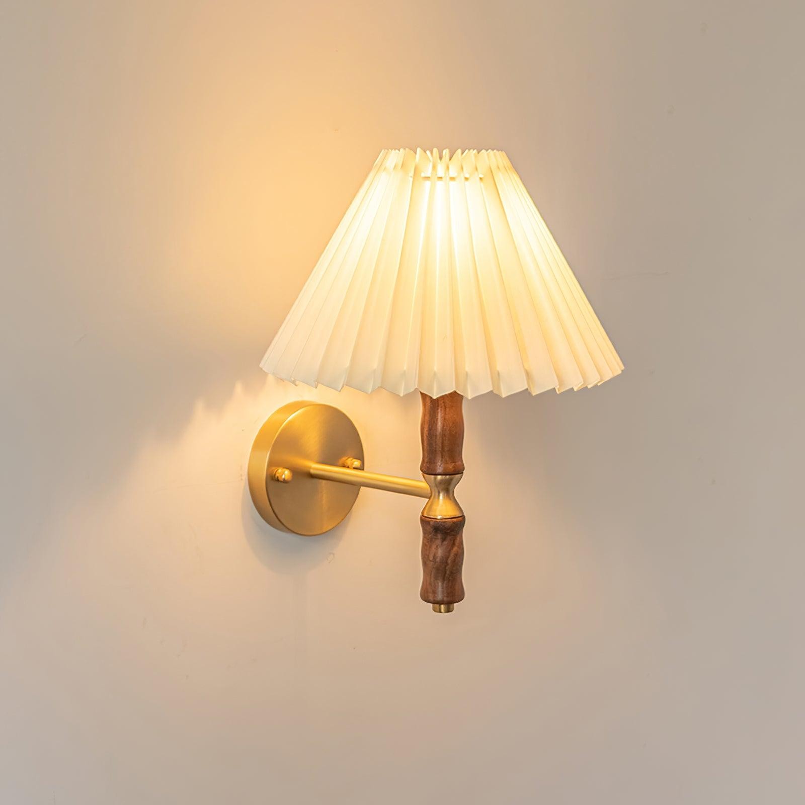 Japanese Retro Walnut Atmosphere Wall Light For Bedroom M330