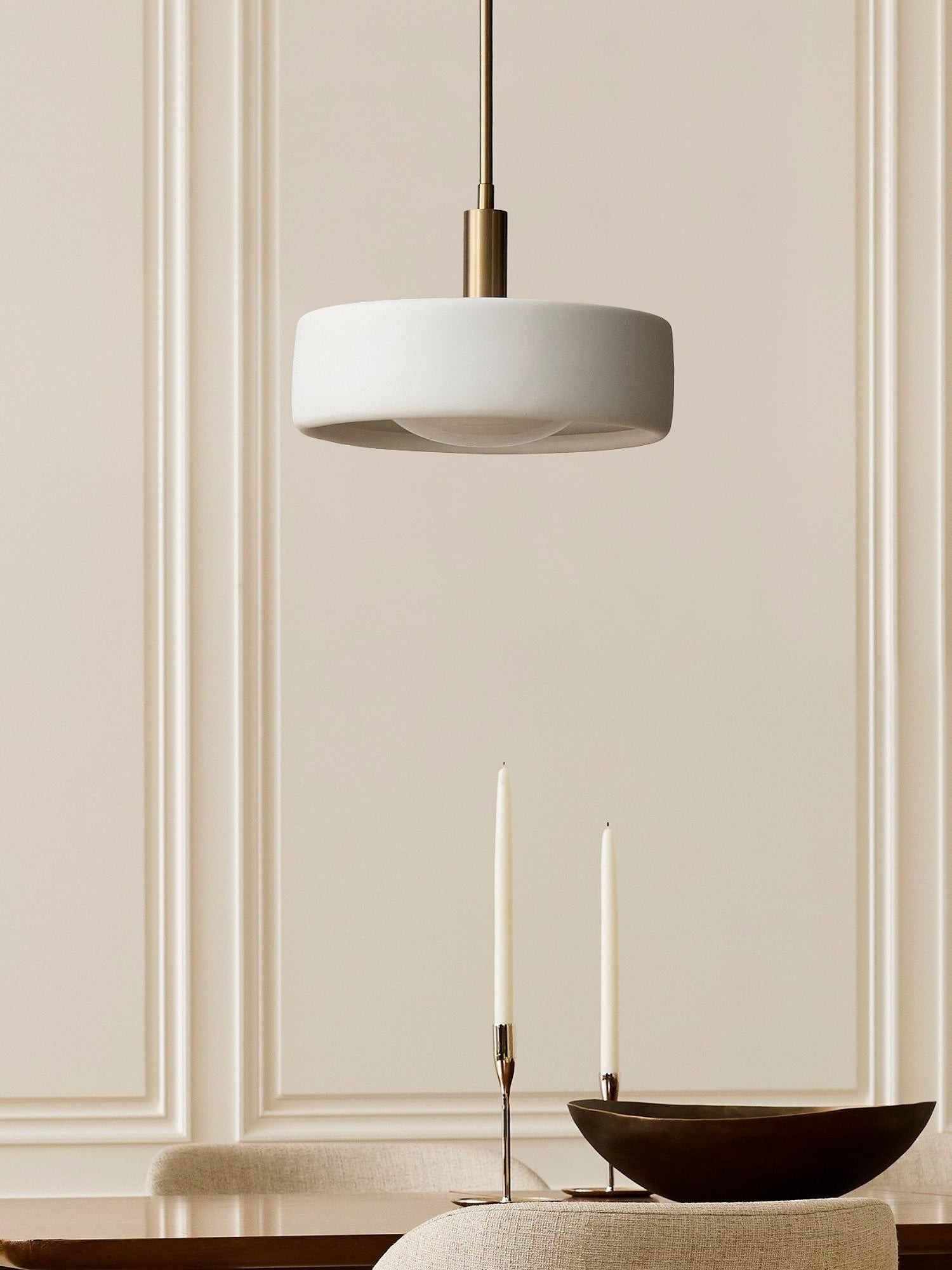 Modern Style Minimalist Porcelain Pendant Light G88