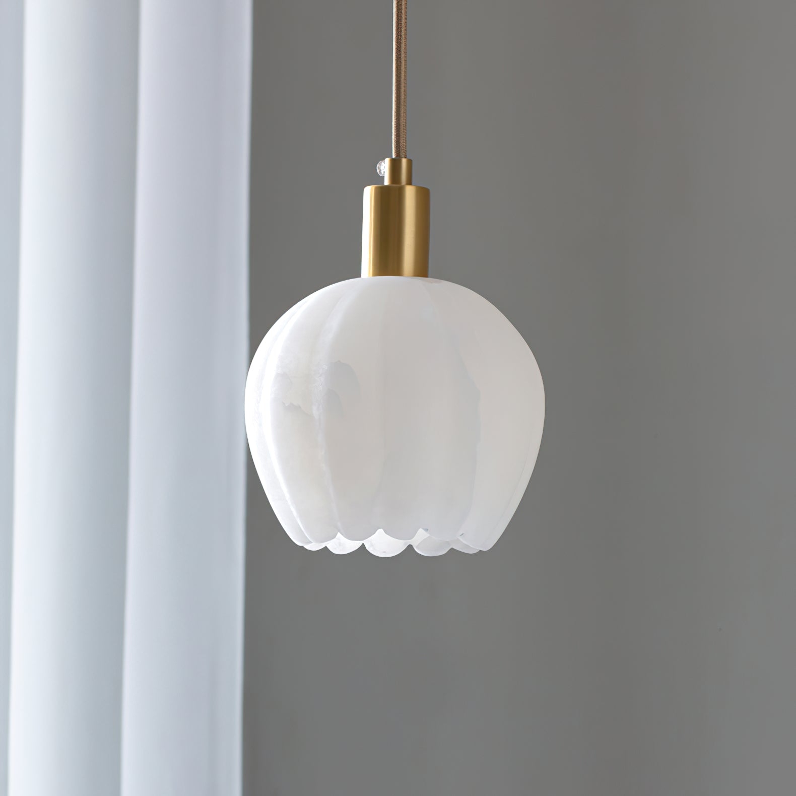 Lilin Alabaster Pendant Light T1648