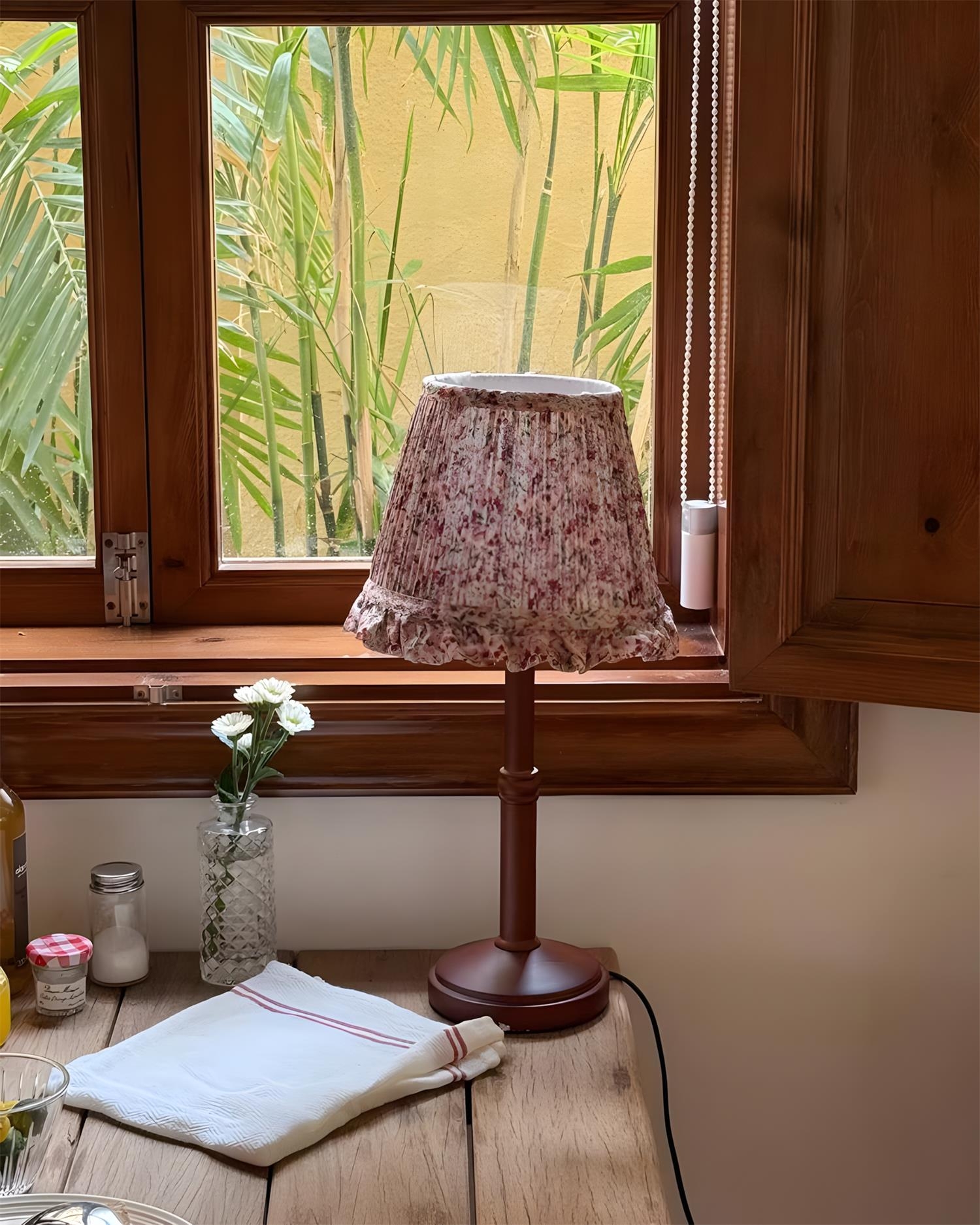 Briarfield Table Lamp T1559