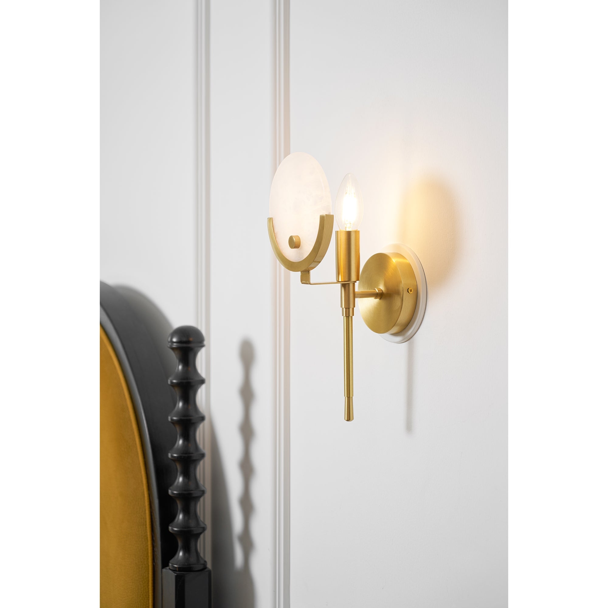 Ava Brass Alabaster Wall Lamp T1612