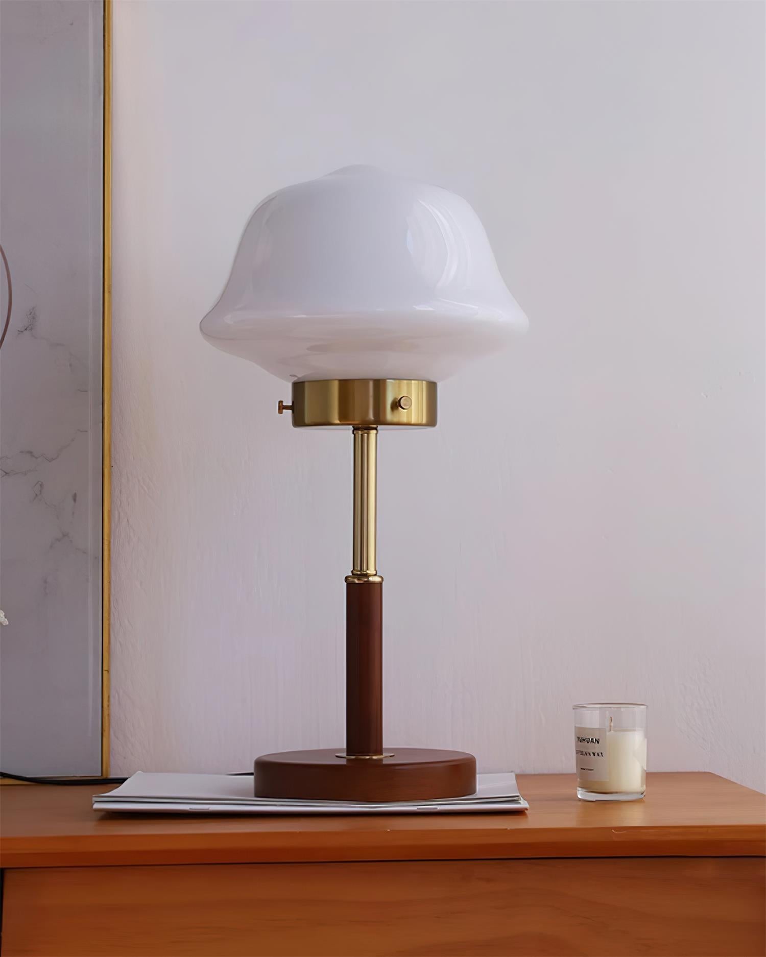 Mid Century Vintage Walnut Glass Table Lamp M292