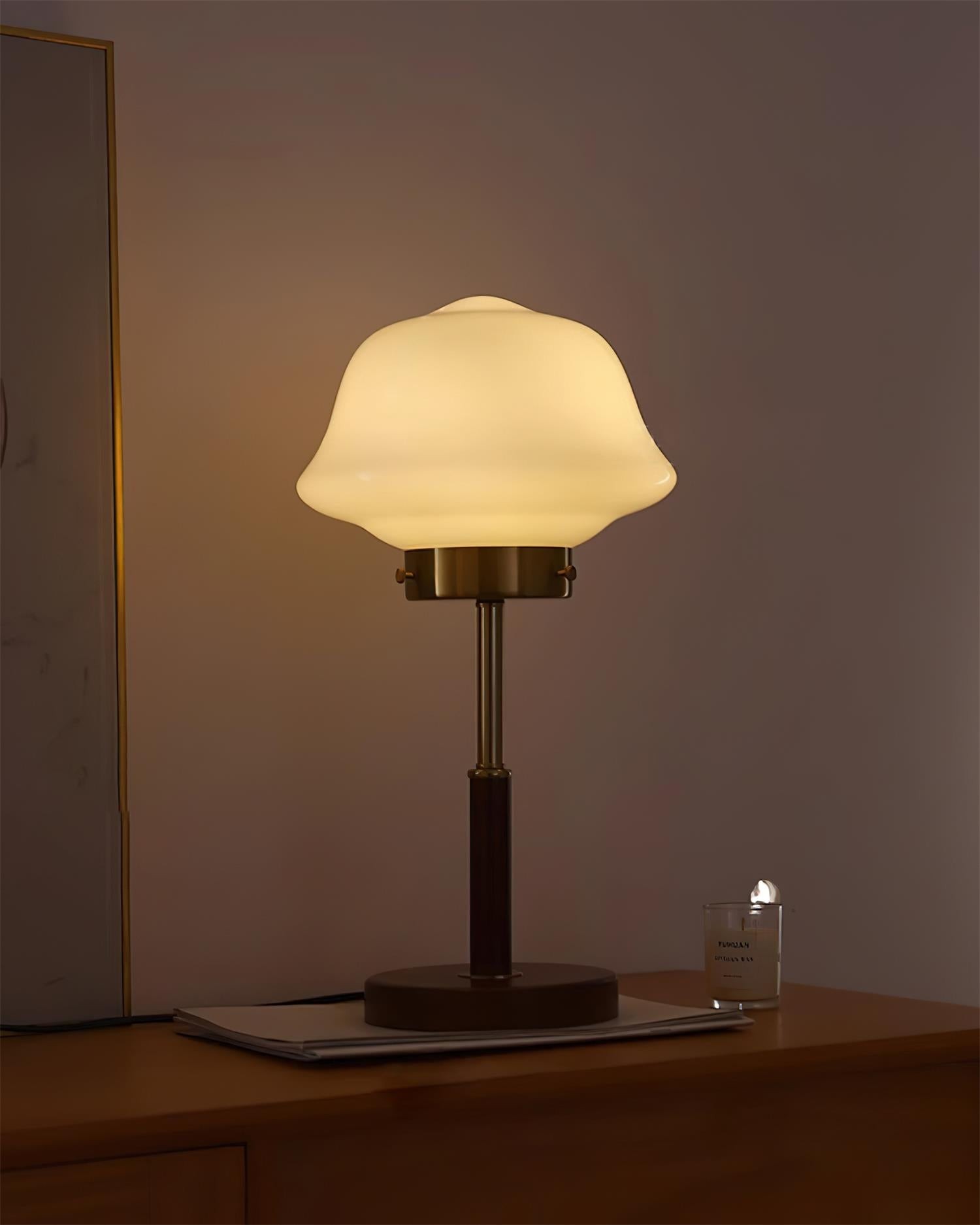 Mid Century Vintage Walnut Glass Table Lamp M292