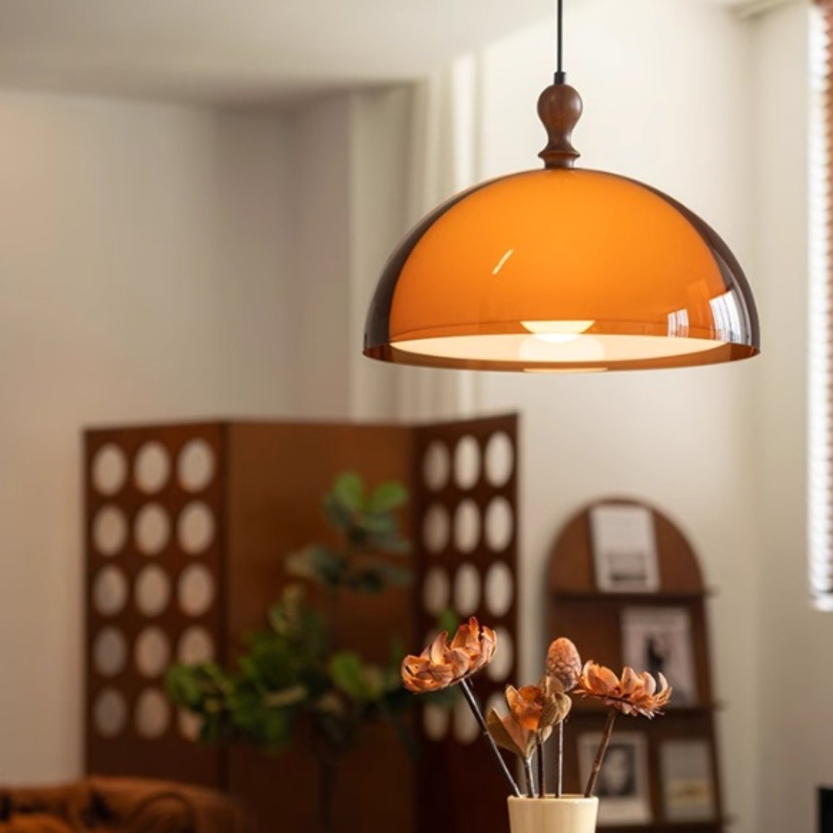 Vintage Sunset Pendant Lamp – Amber Acrylic & Walnut Finish S256