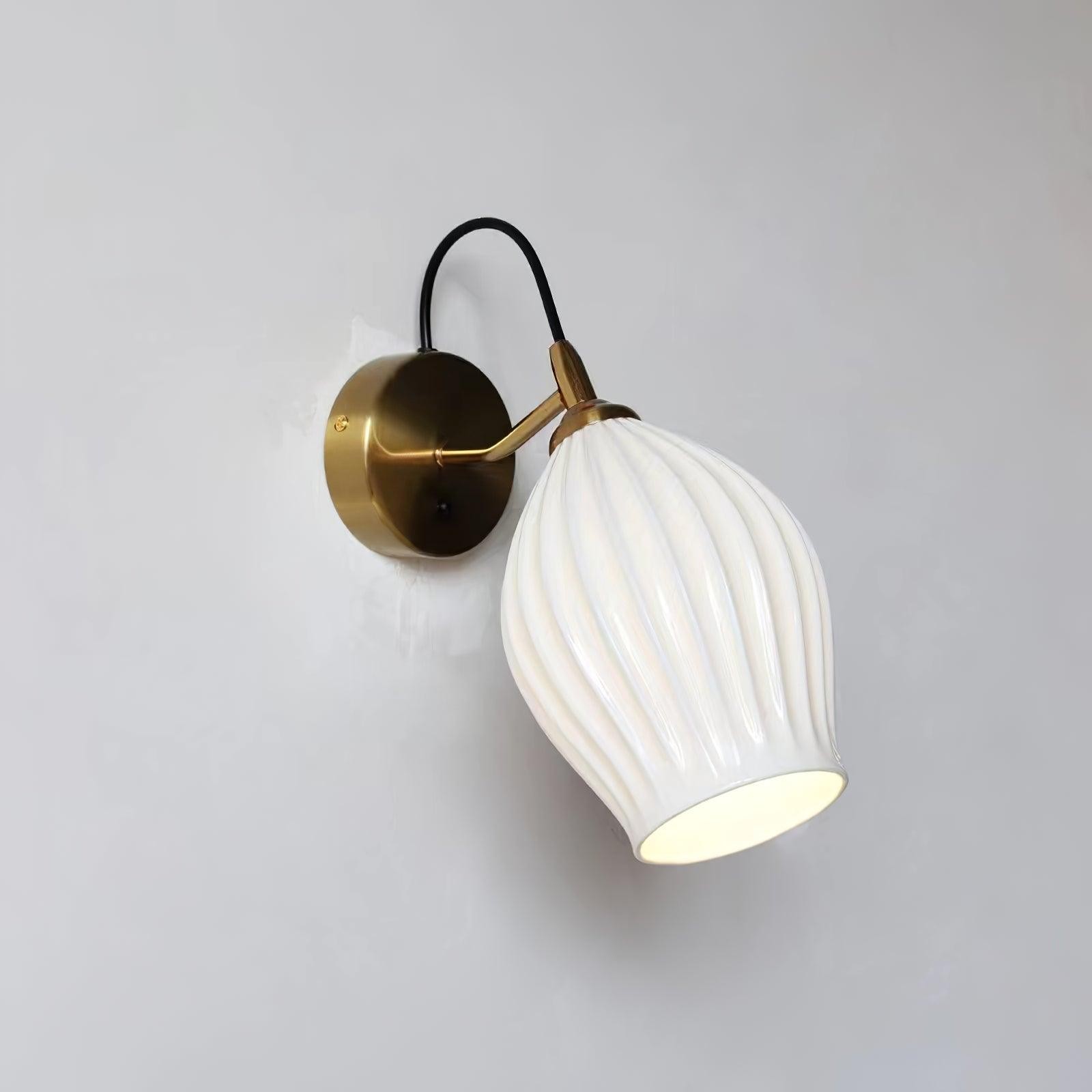 Cream Style Ceramic Ribbed Wall lamp M564