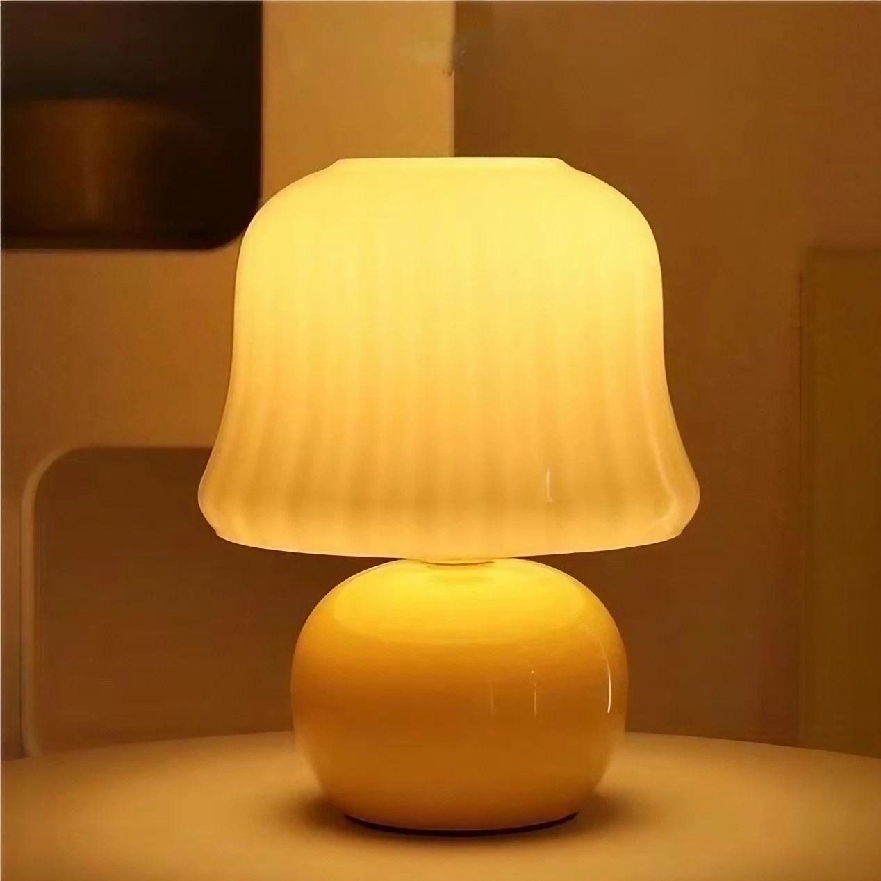 Vintage Cordless Mushroom Table Lamp