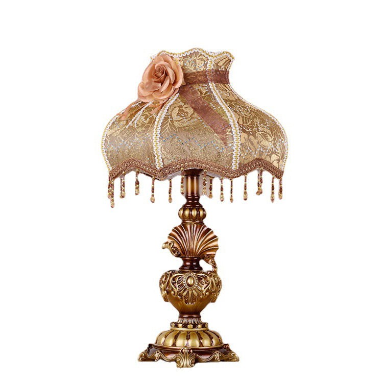 Pastoral Flower Lampshade Carved Table Lamp M497
