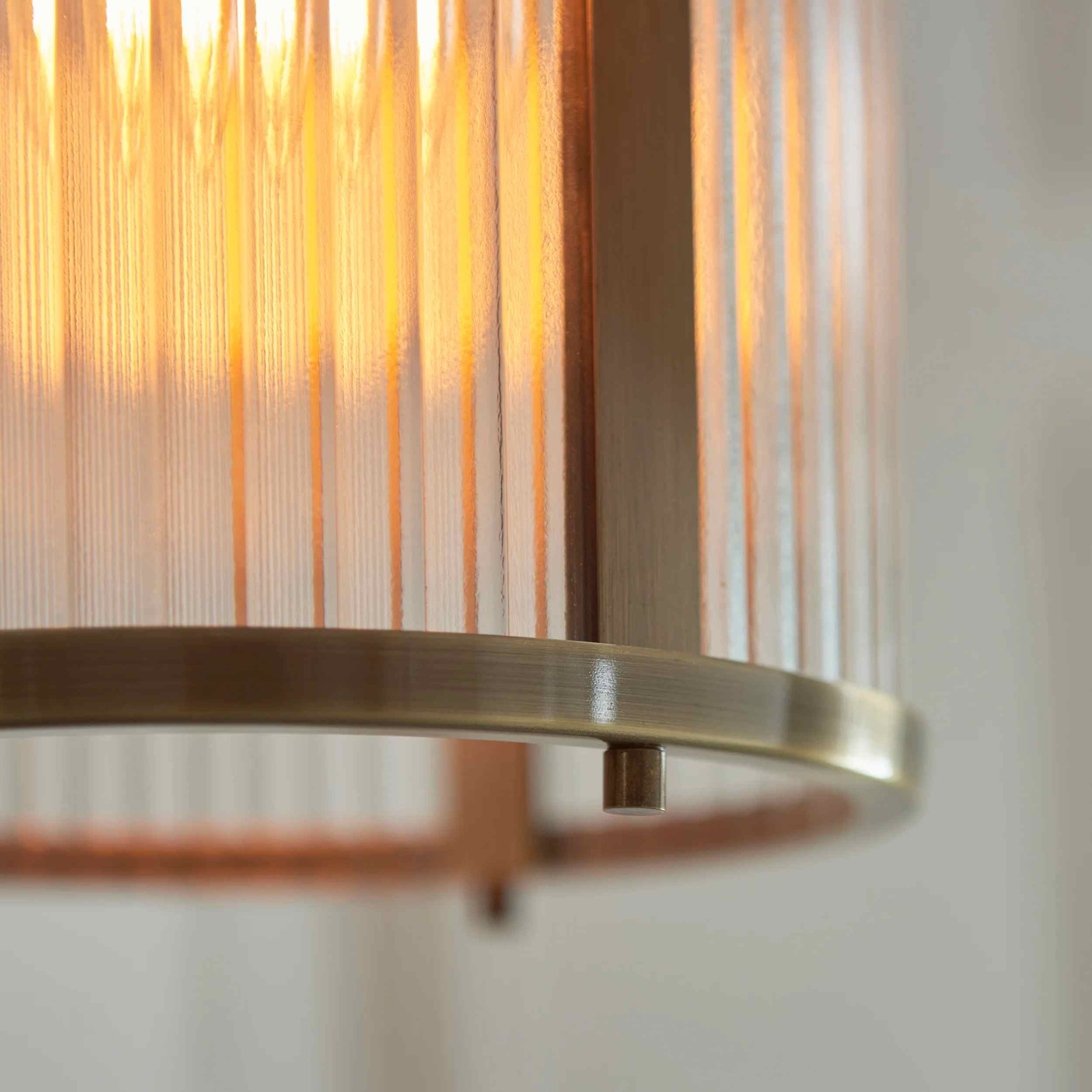 RibGlow Ribbed Glass Pendant Light - Antique Style Pendant Light for Dining Room T848
