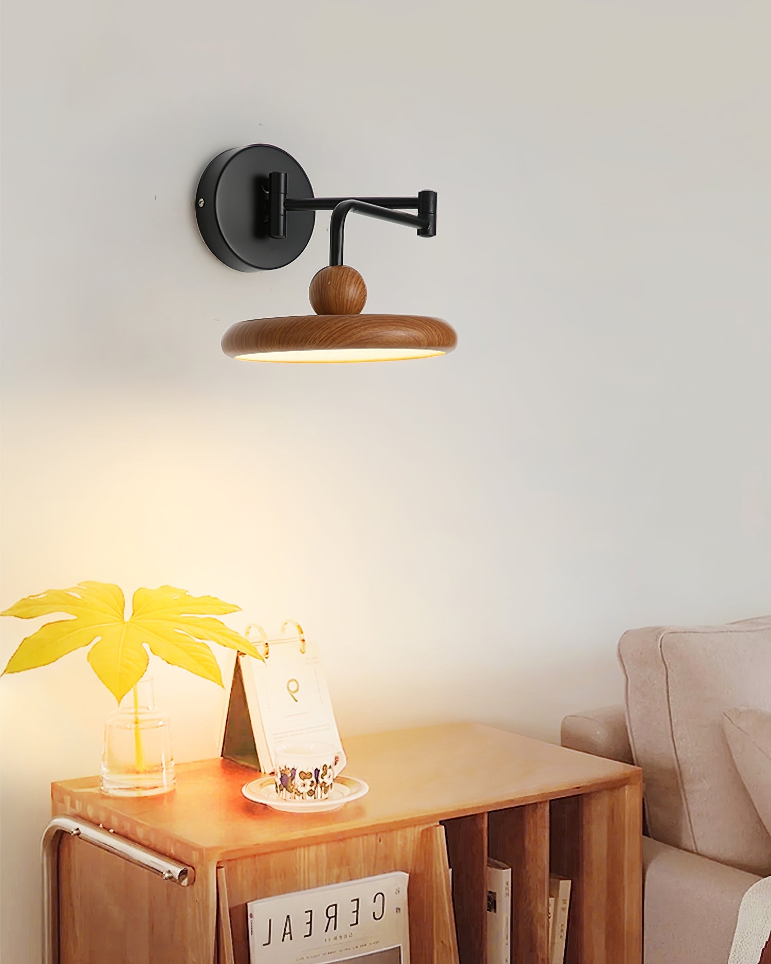 Karlin Plug In Wall Lamp T1245