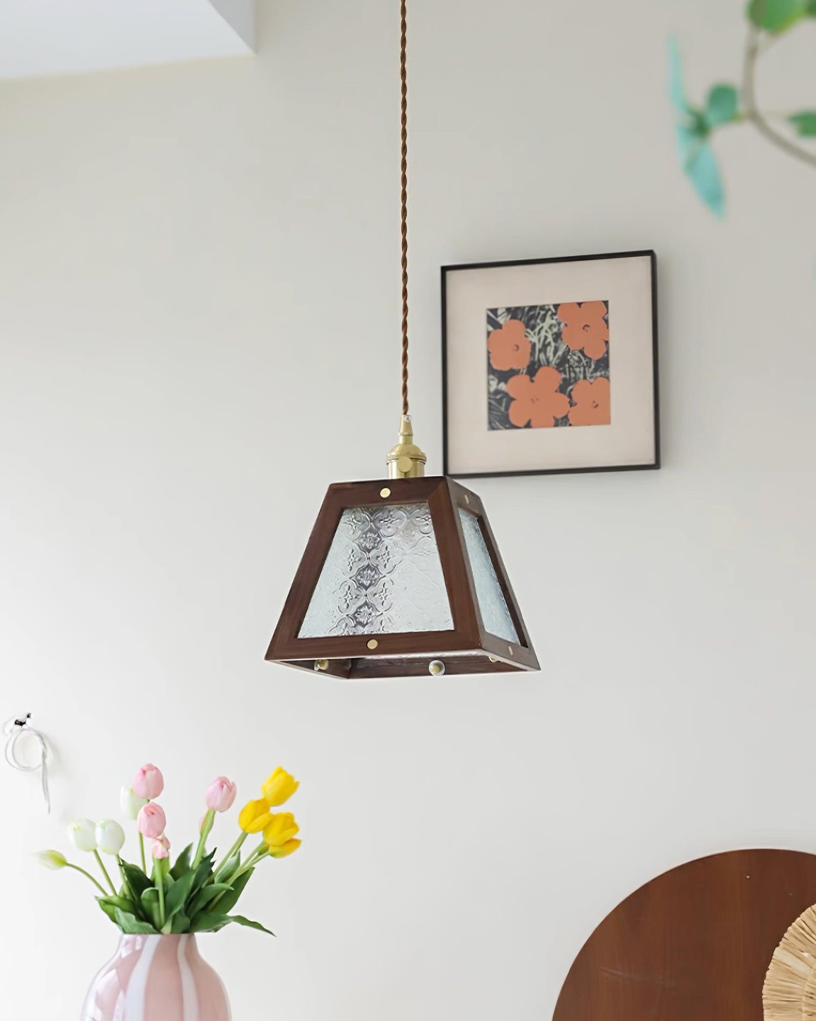 Retro Pattern Glass Pendant Lamp M295