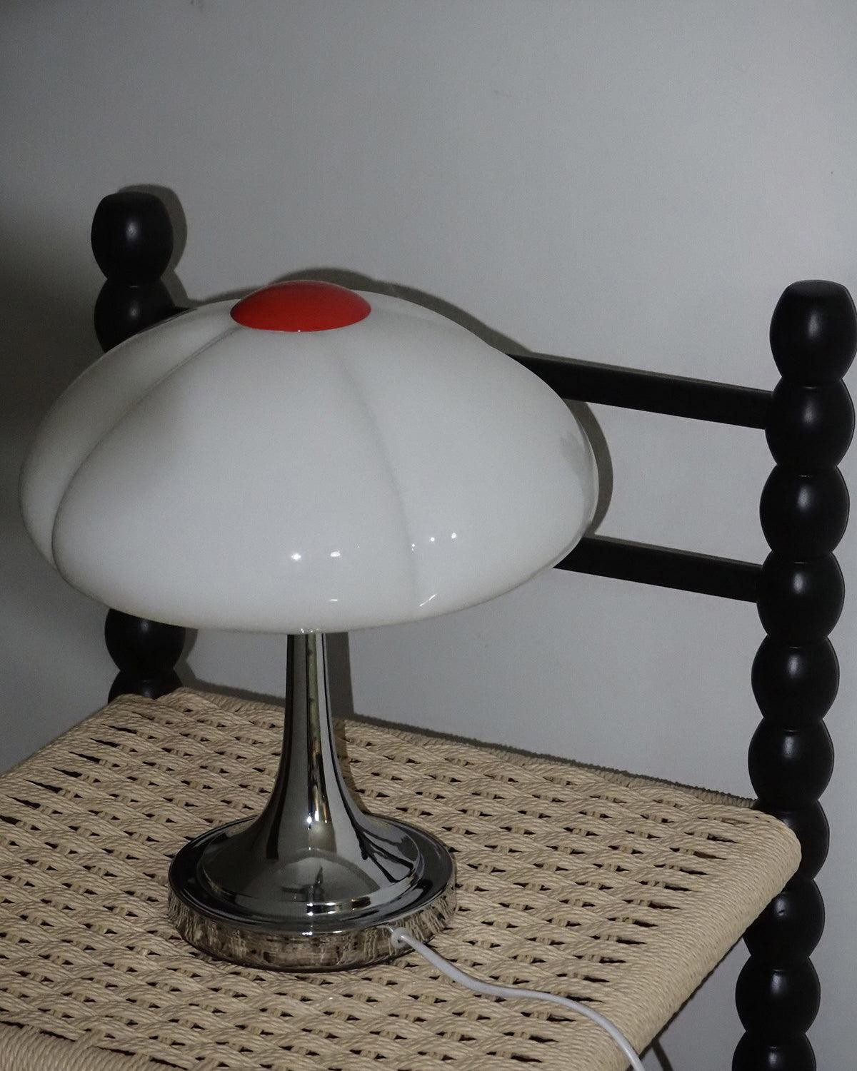 Cream Style Glass Mushroom Table Lamp M220