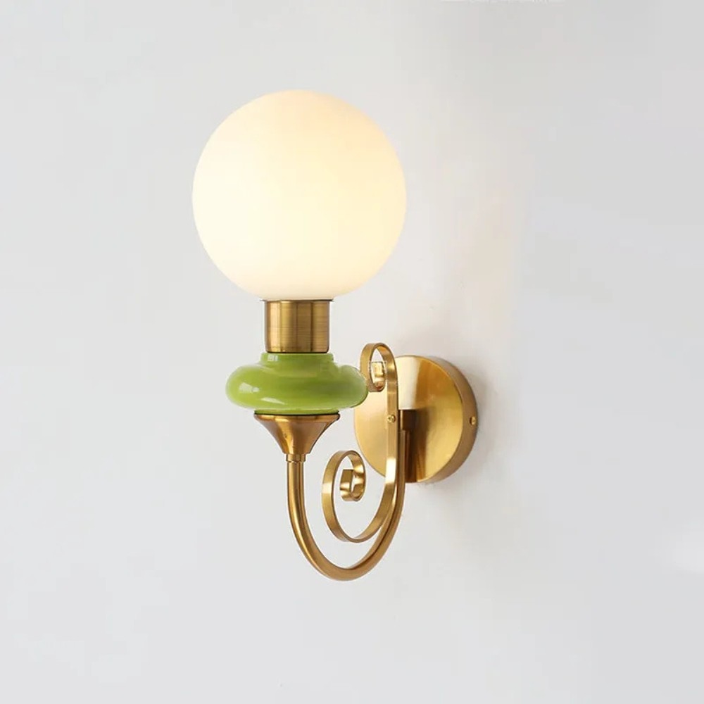 Elegant Wall Lamp with Sculptural Glow and Architectural Form S220